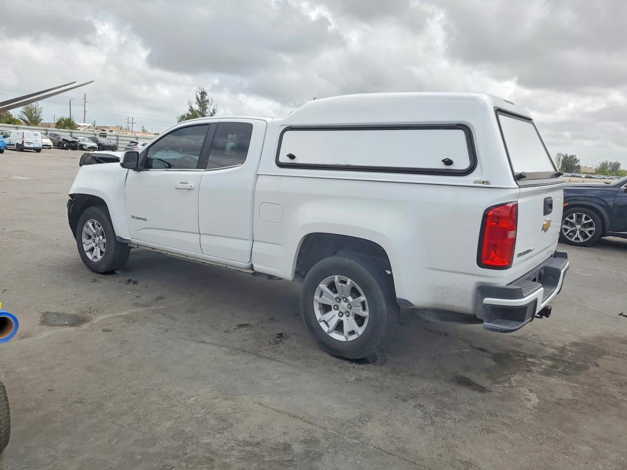 2018 Chevrolet Colorado Lt - Фото 2