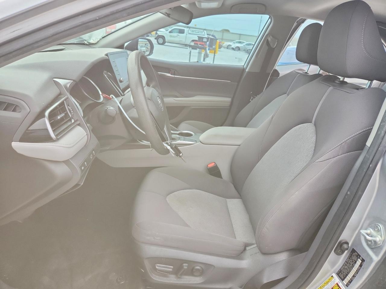 2023 Toyota Camry Le - Image 7