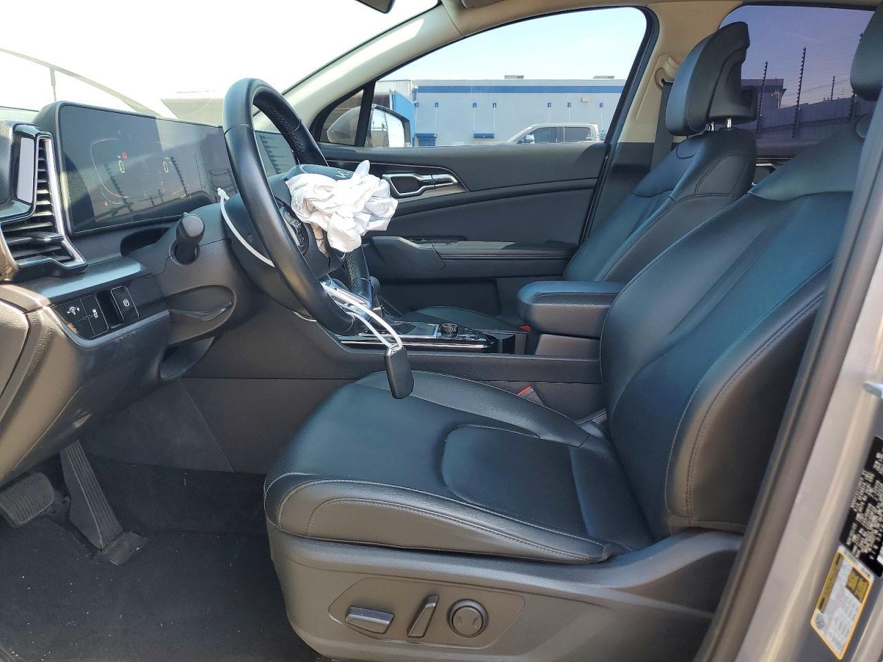 2024 Kia Sportage Ex - Image 7