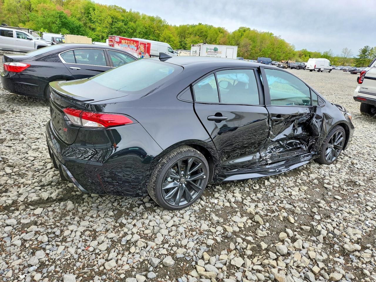 2026 Toyota Corolla Se - Image 3