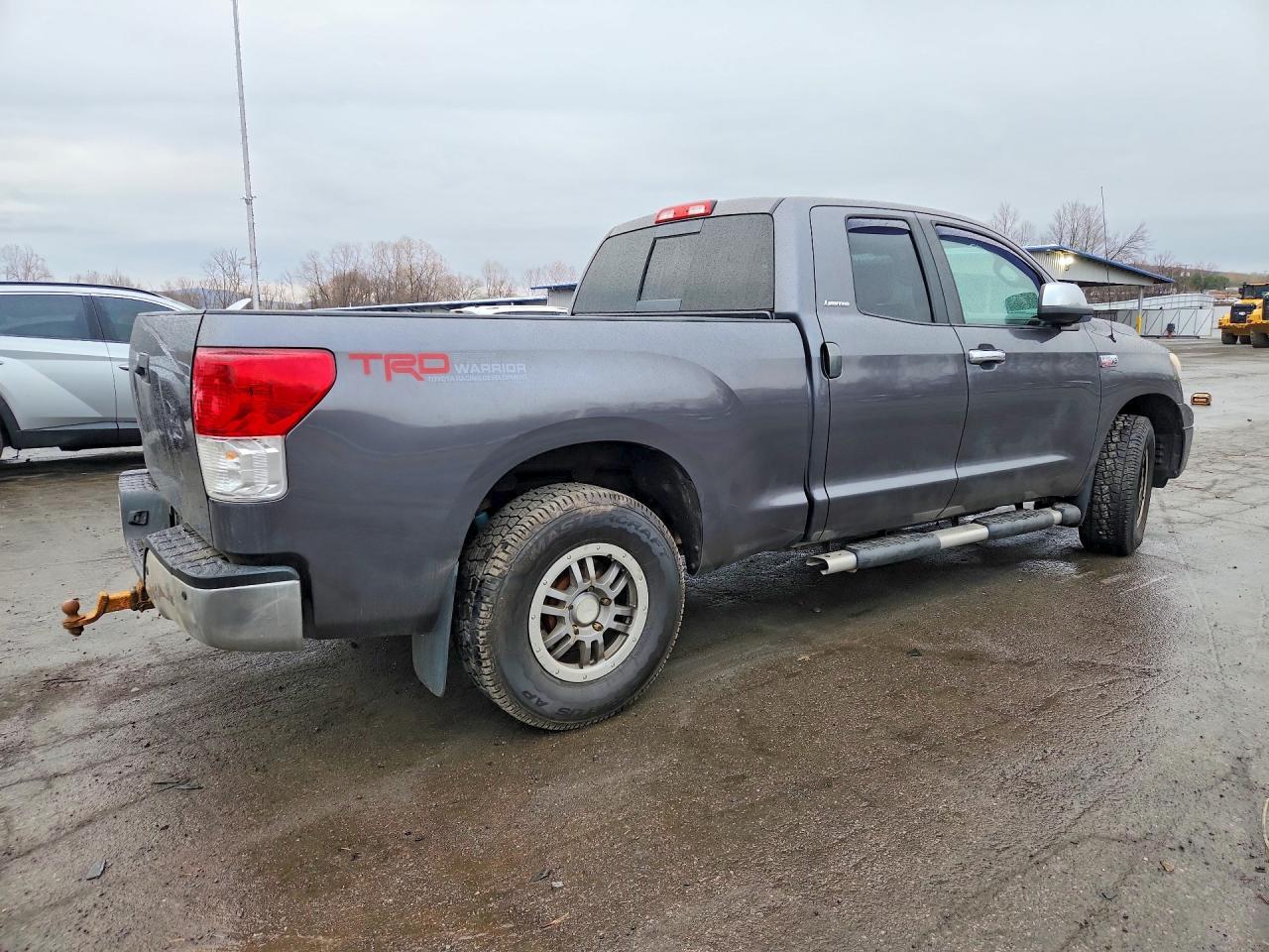 2013 Toyota Tundra Limited - Image 3
