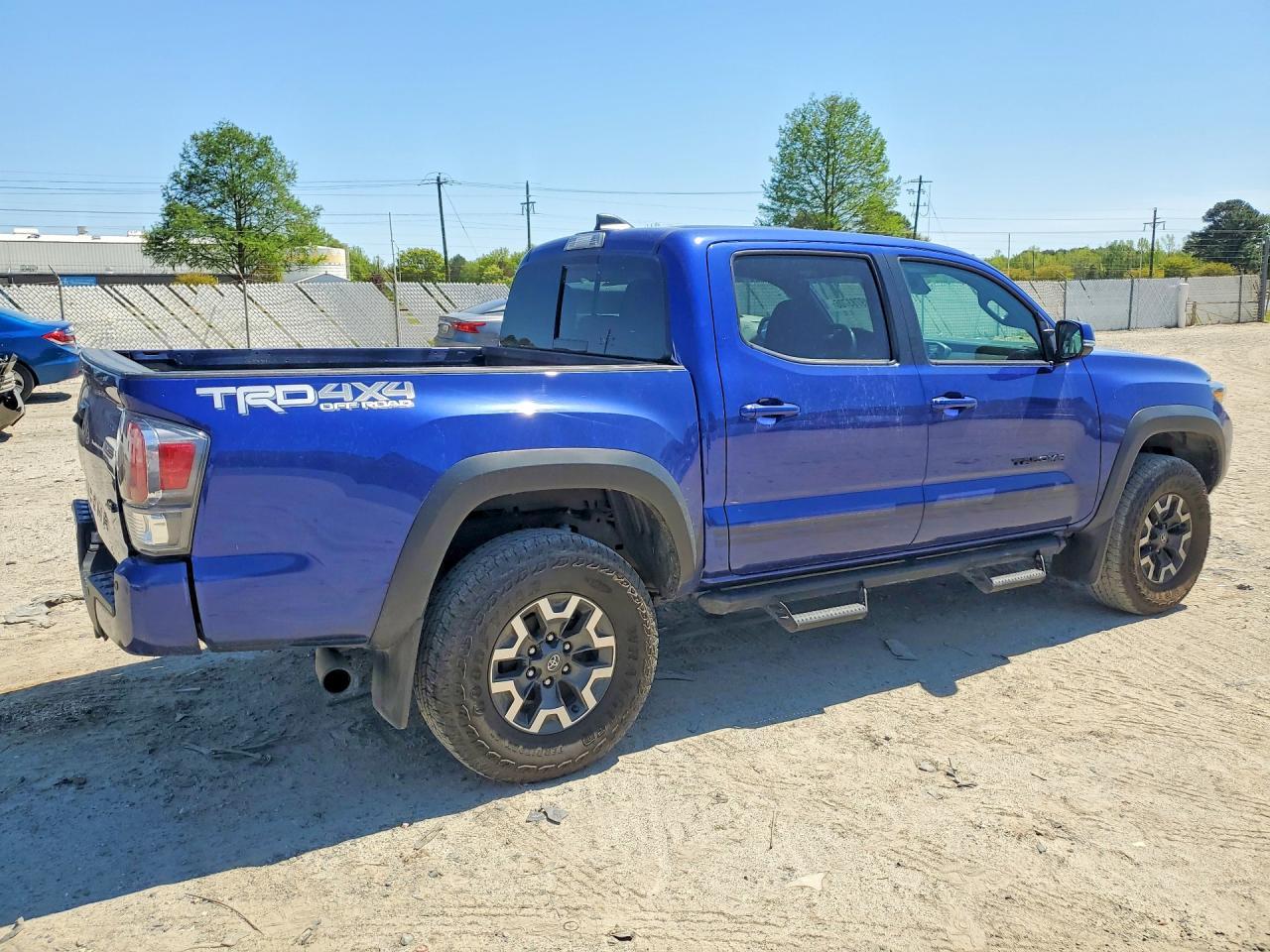 2022 Toyota Tacoma Trd Off-Road - Фото 3