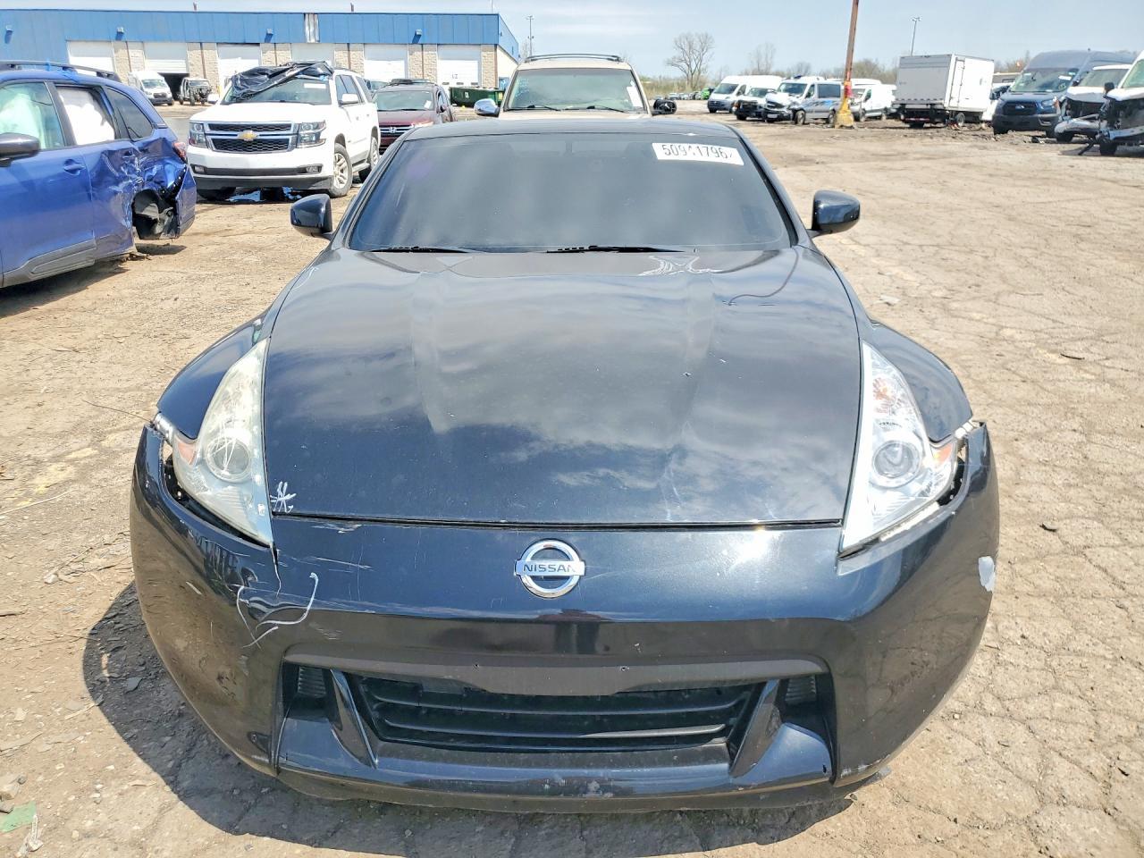 2011 Nissan 370Z Base - Фото 5