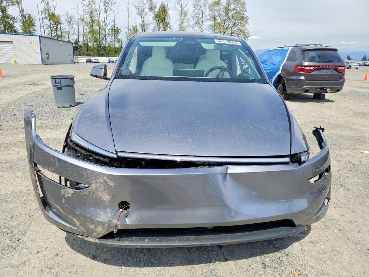 2026 Tesla Model Y - Фото 5