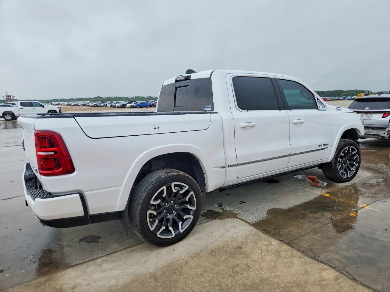 2025 Ram 1500 Limited - Image 3