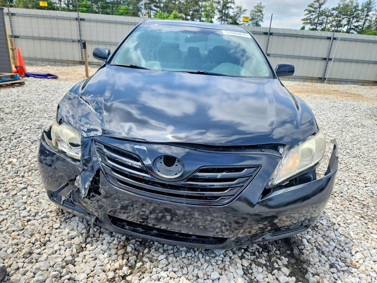 2009 Toyota Camry Le - Image 5