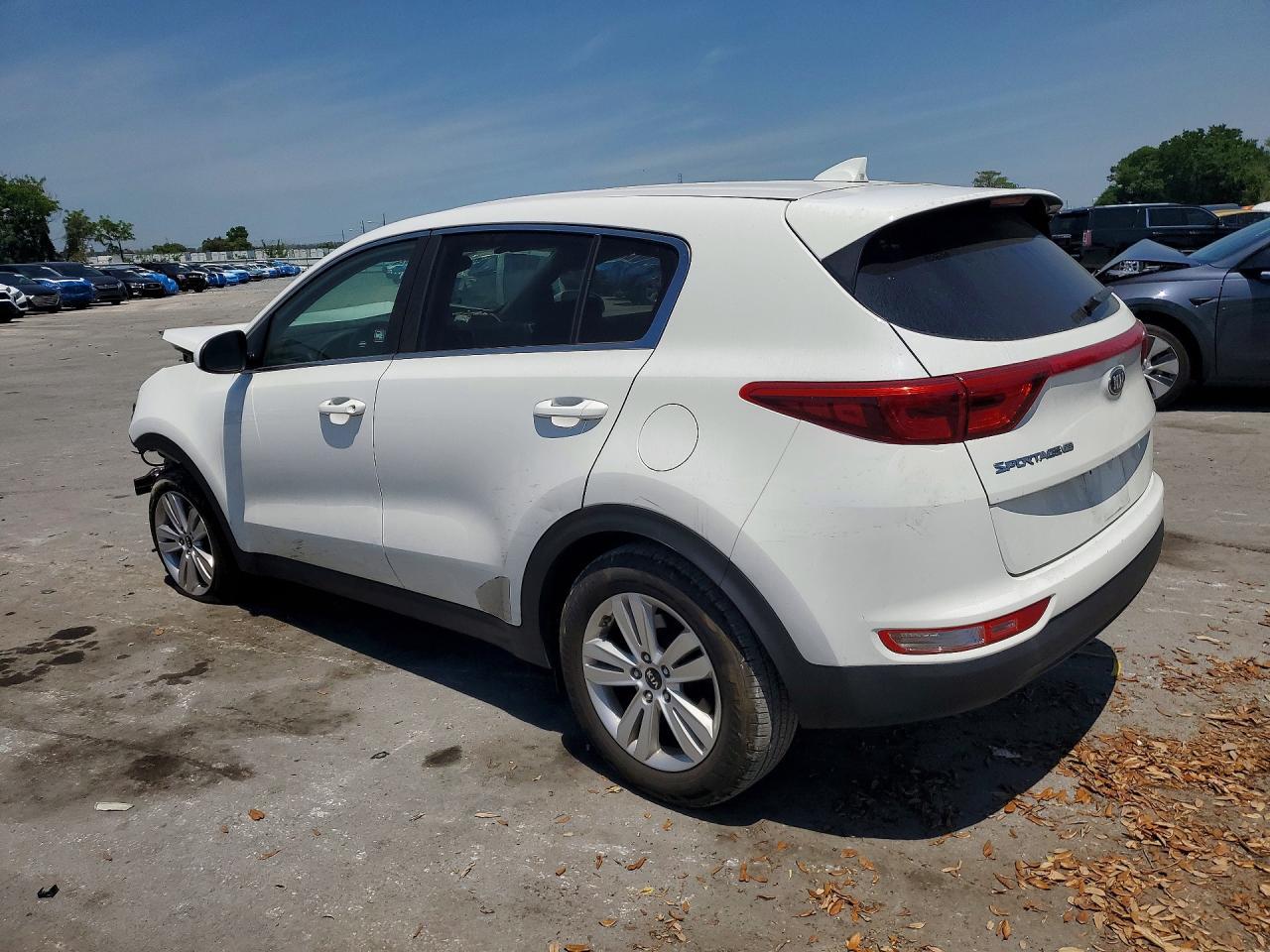 2019 Kia Sportage Lx - Image 2
