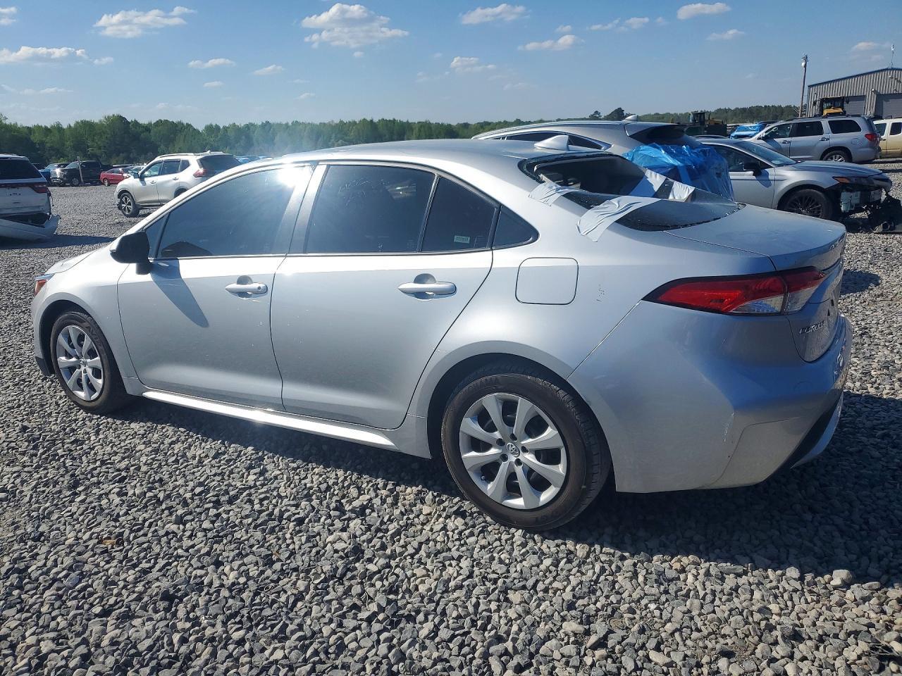 2022 Toyota Corolla - Image 2