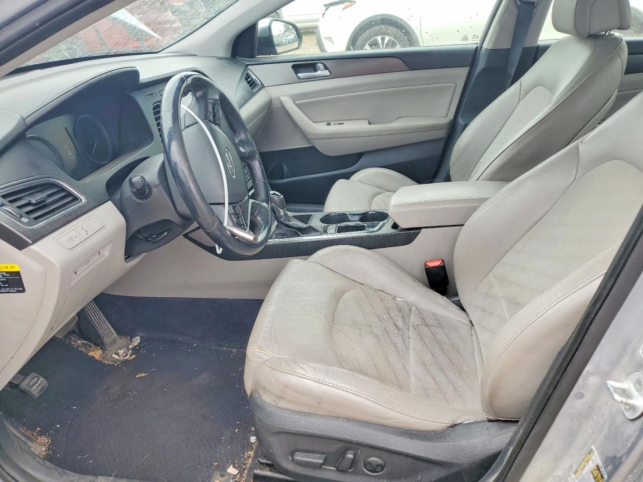 2016 Hyundai Sonata Sport - Image 7
