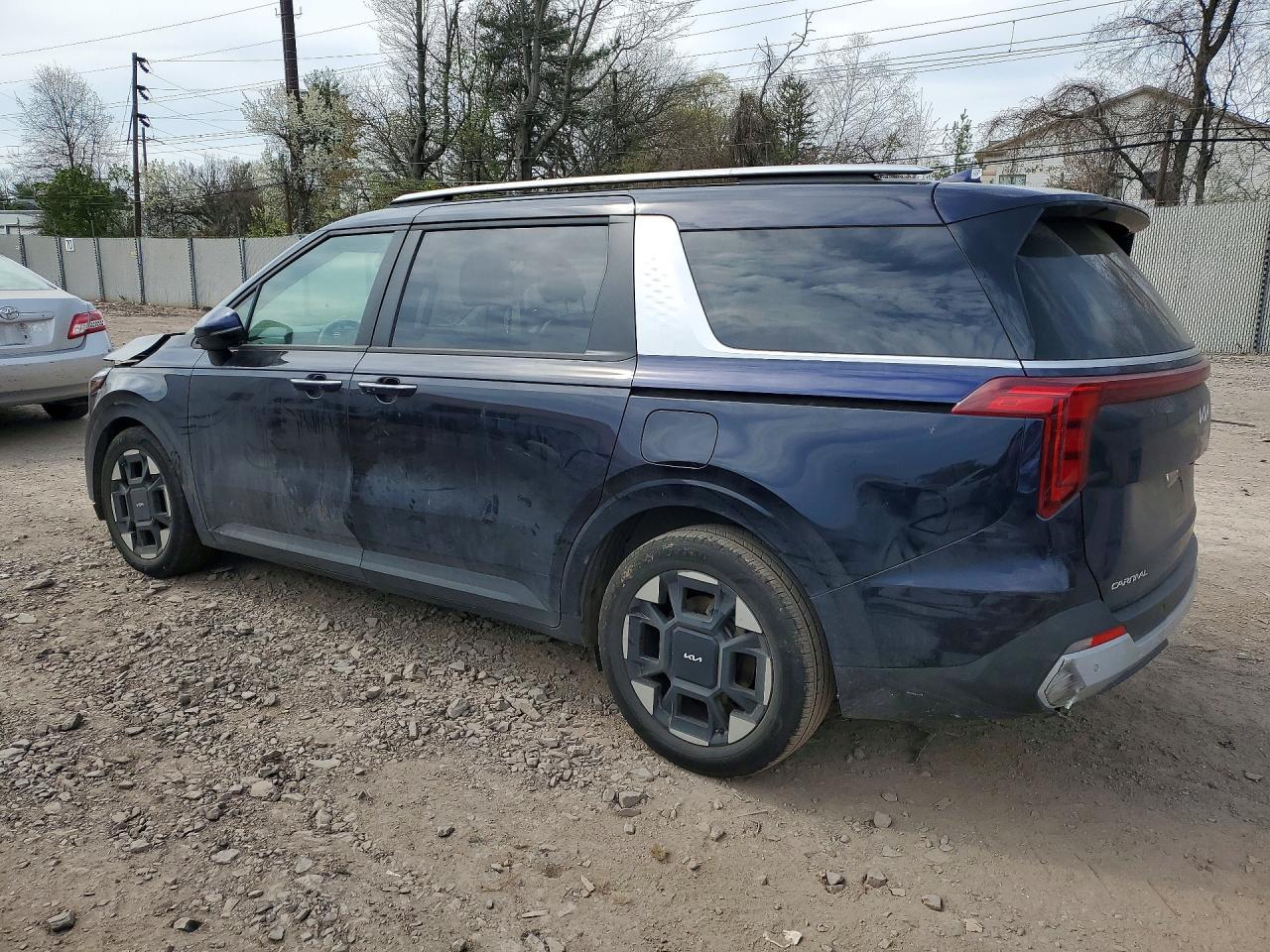 2025 Kia Carnival Ex - Фото 2