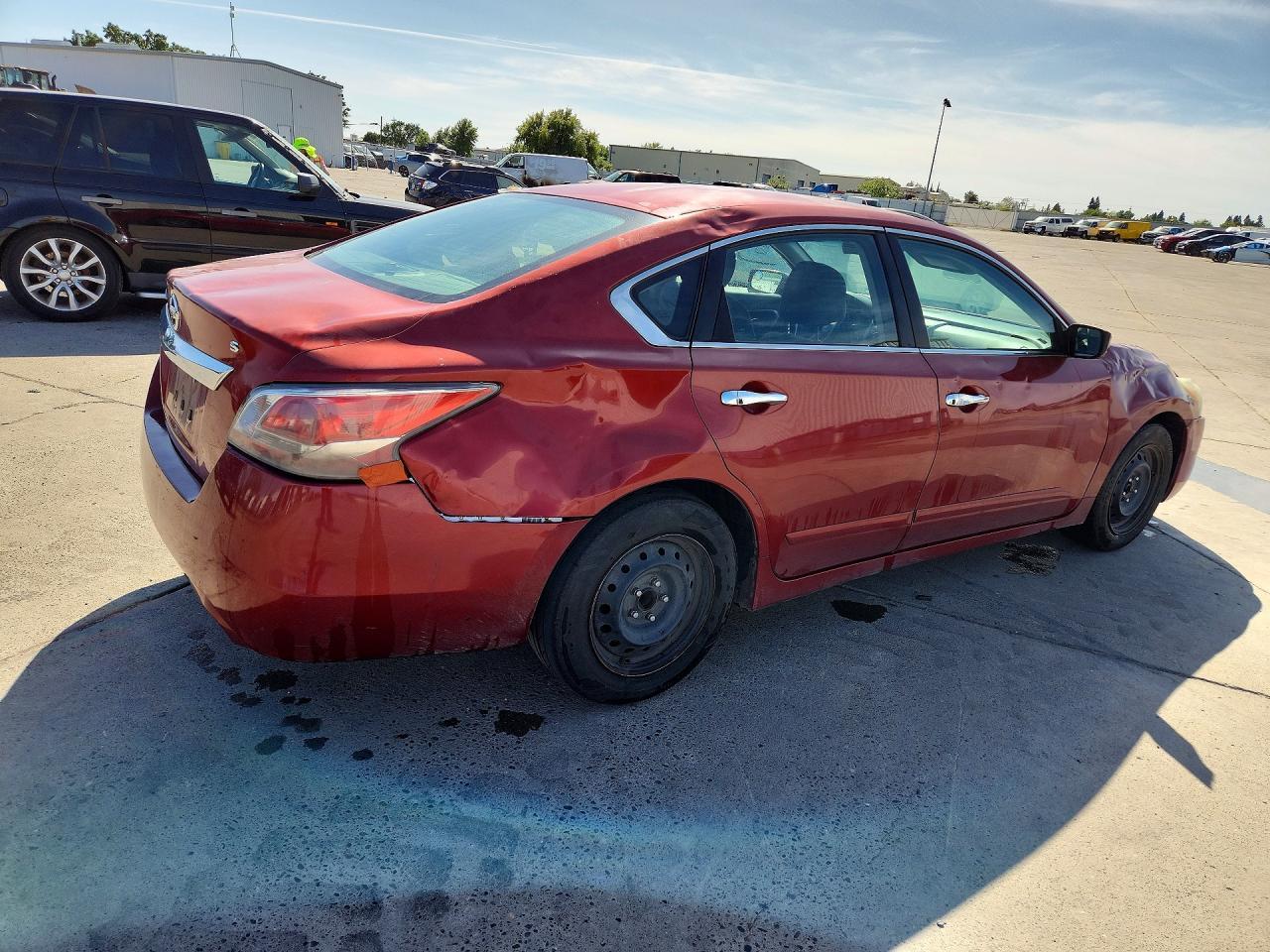 2015 Nissan Altima 2.5 S - Фото 3