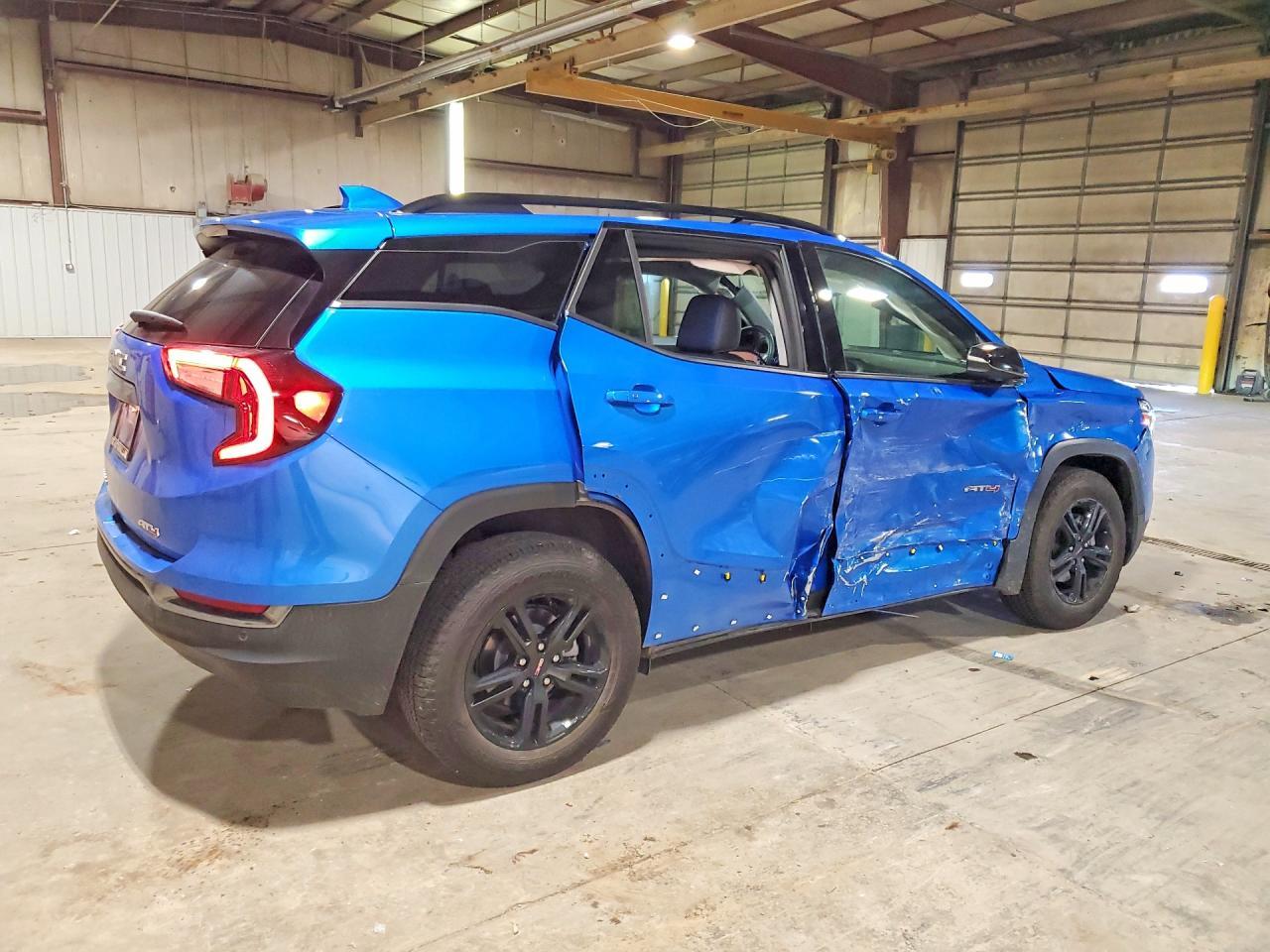 2024 GMC Terrain At4 - Image 3