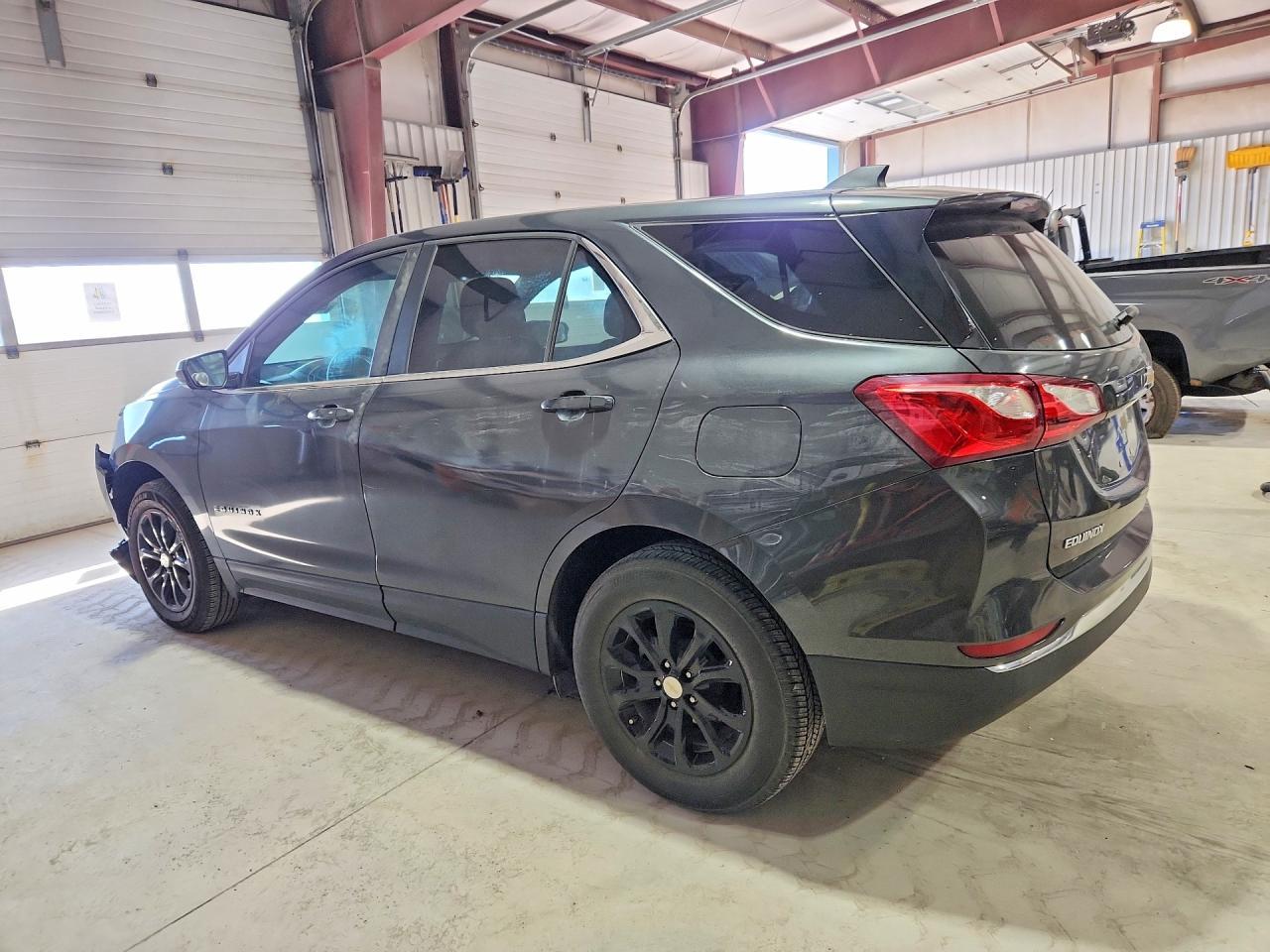 2021 Chevrolet Equinox Lt - Image 2