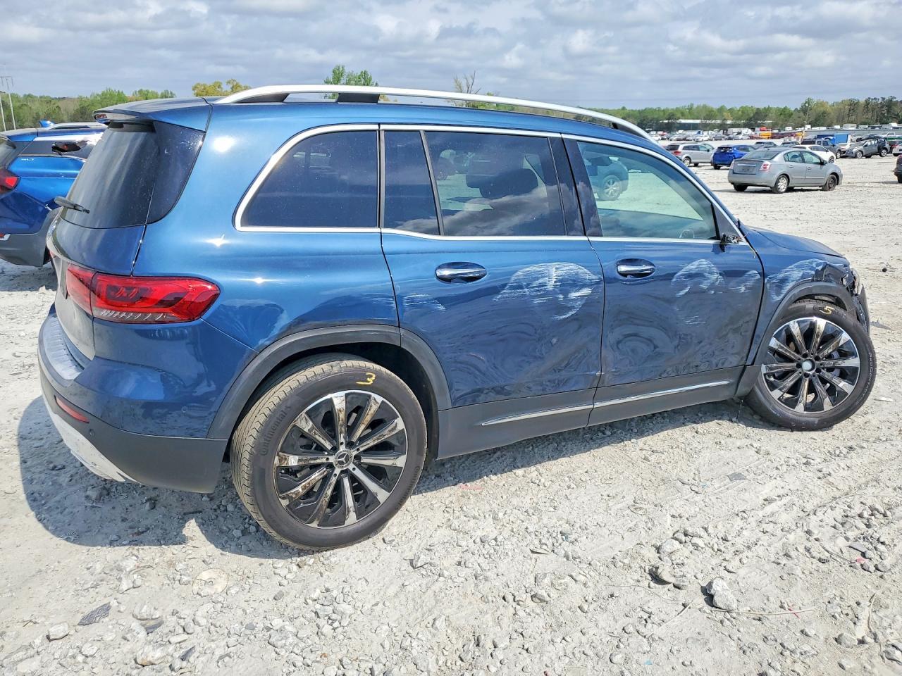 2022 Mercedes-Benz Glb 250 - Фото 3