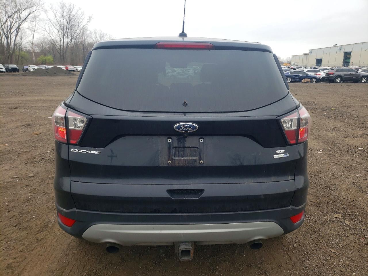 2017 Ford Escape Se - Фото 6