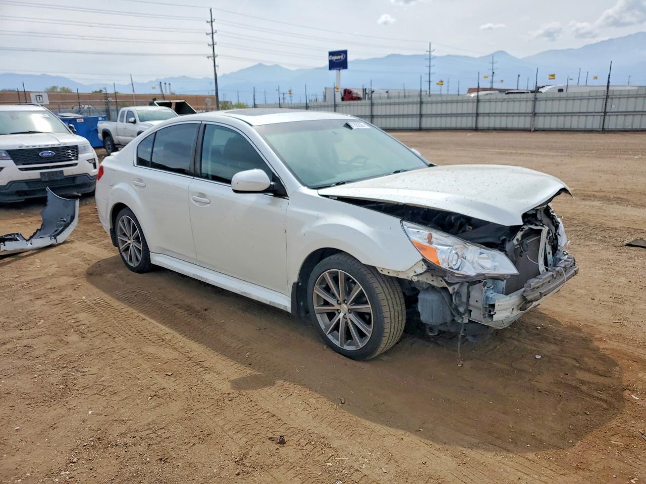 2013 Subaru Legacy 2.5I Premium - Image 4