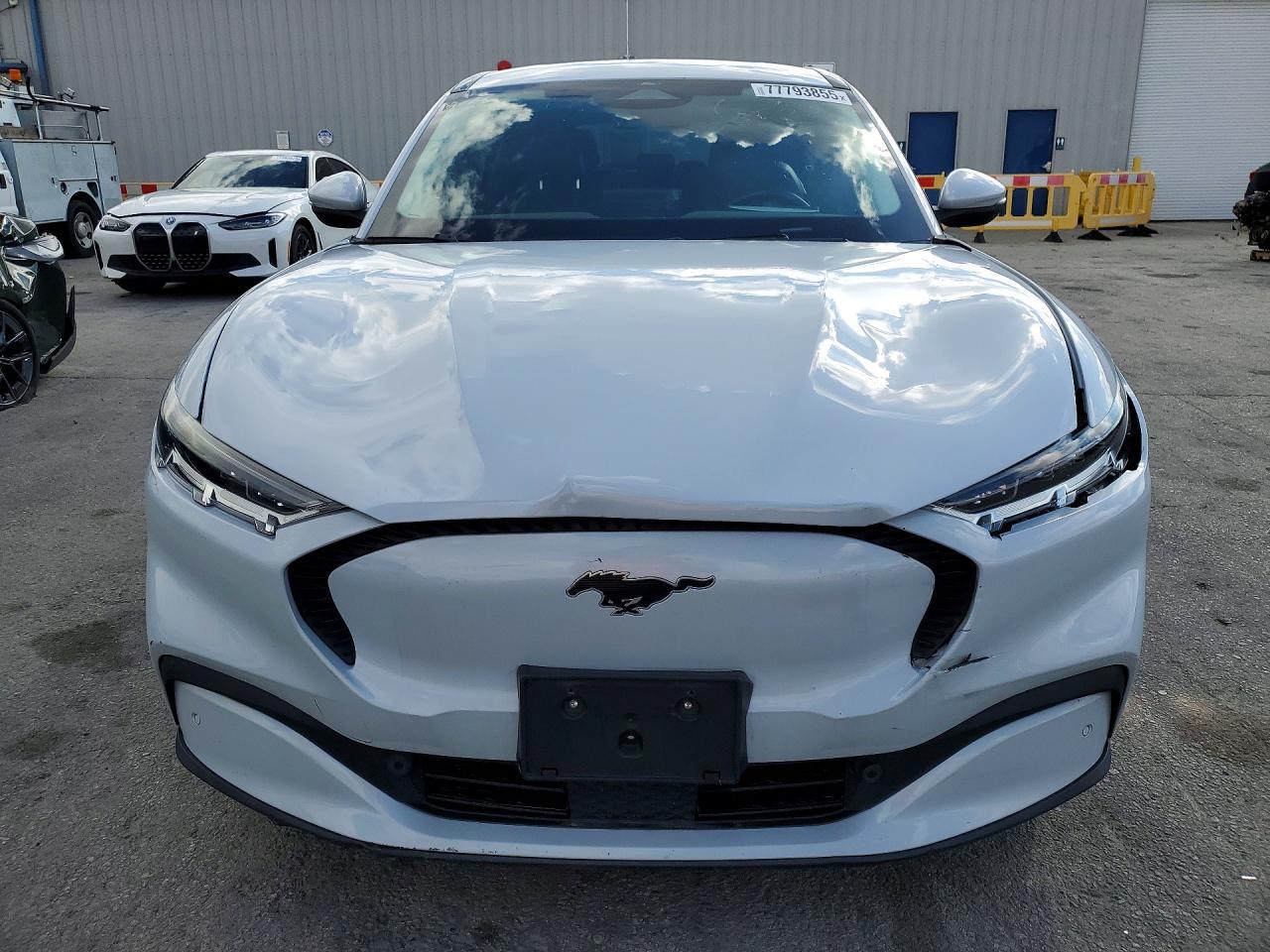 2022 Ford Mustang Mach-E Select - Фото 5