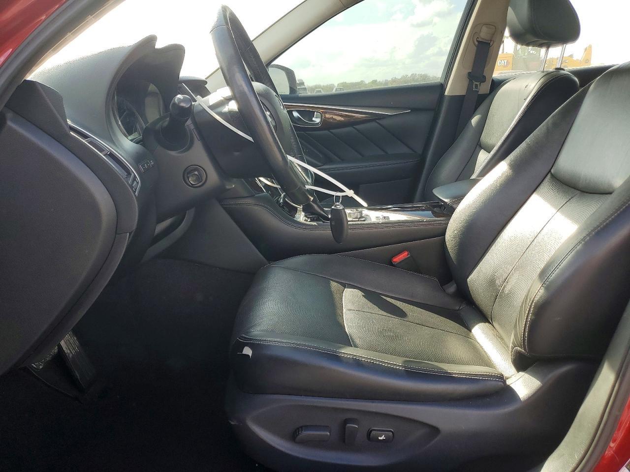 2016 Infiniti Q50 3.0T Premium - Фото 7