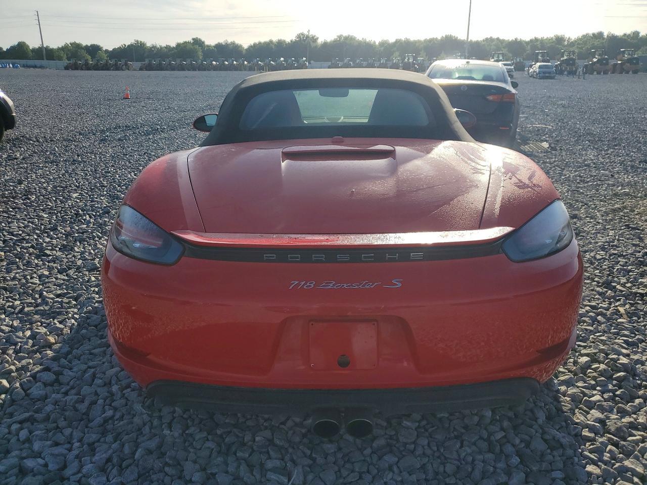 2017 Porsche Boxster S - Фото 6