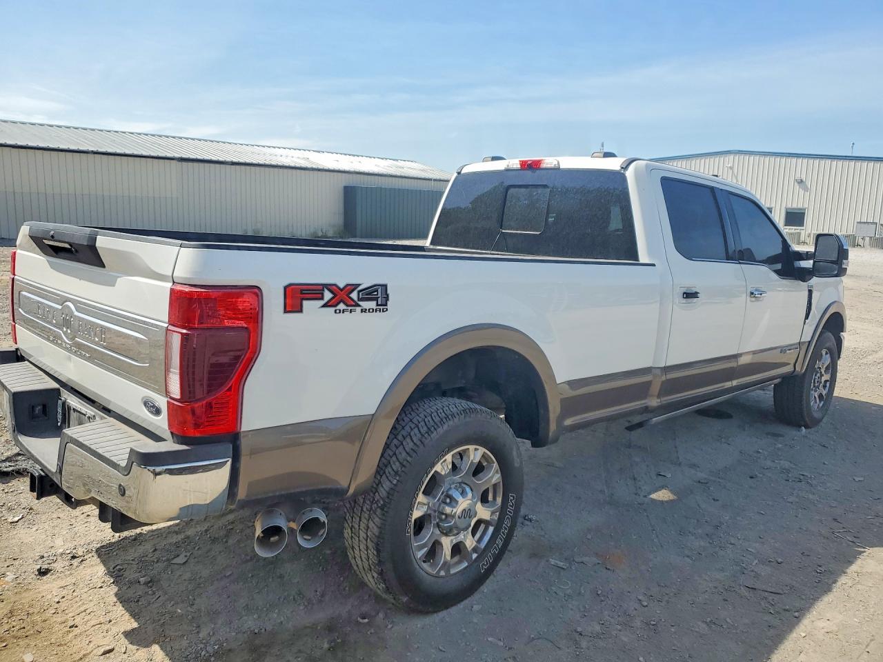 2021 Ford F350 Super Duty - Image 3