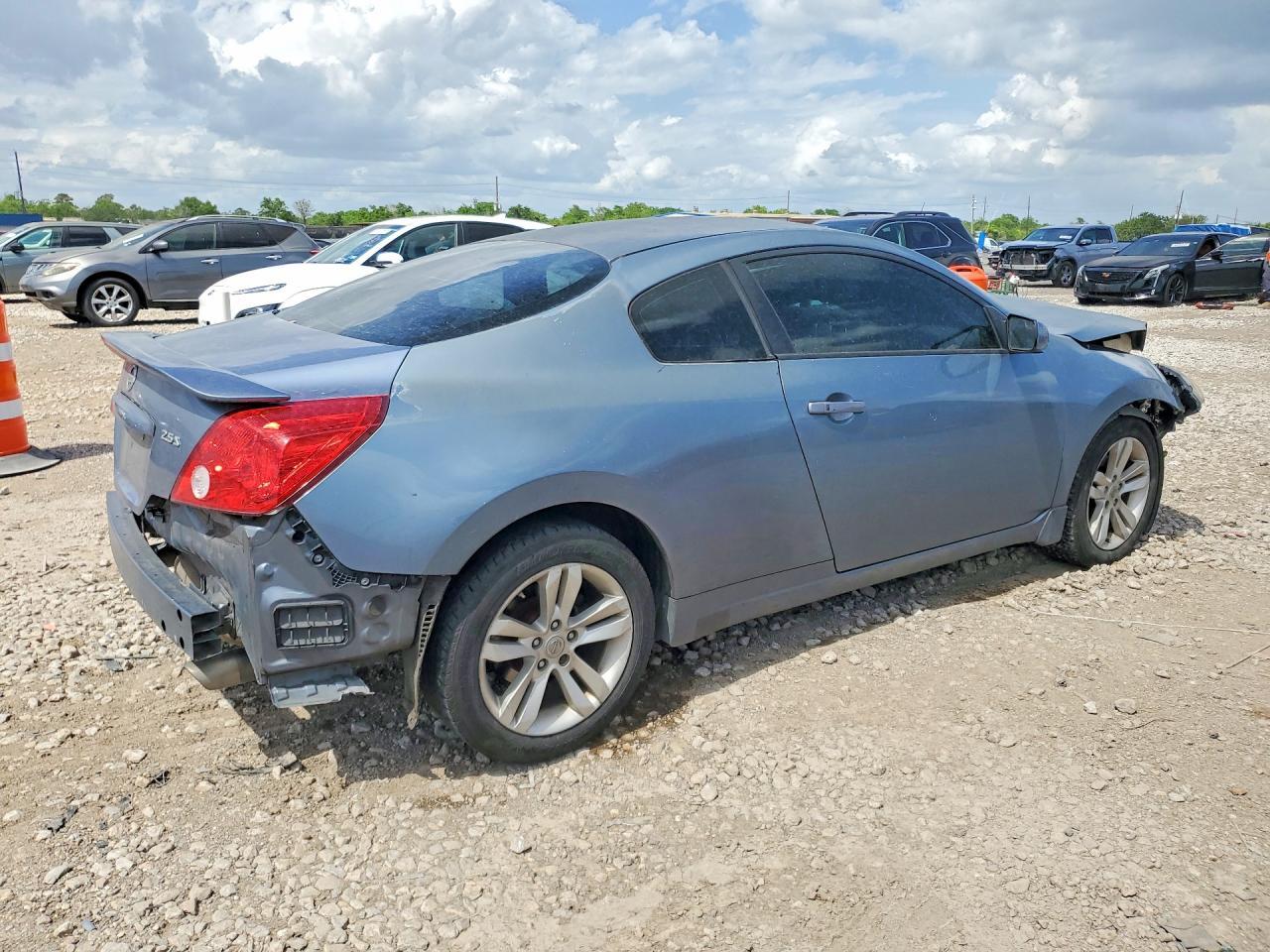2010 Nissan Altima S - Image 3