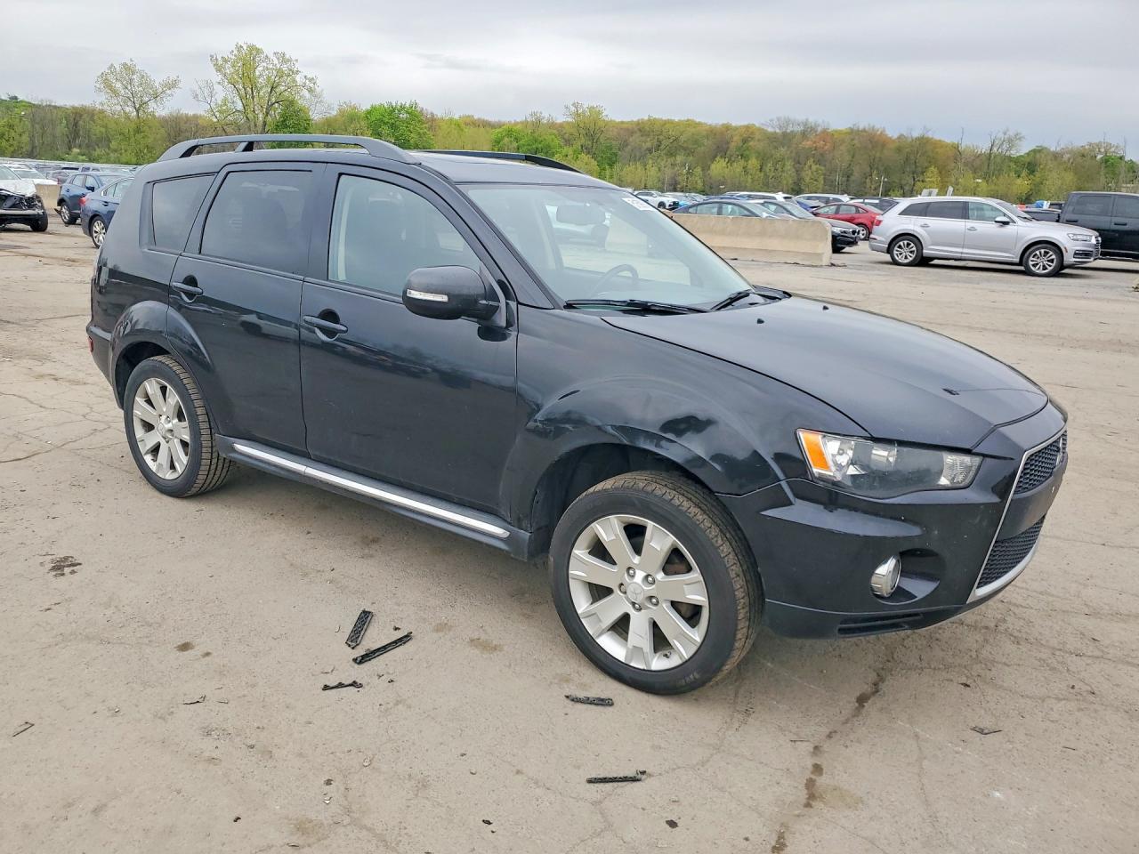 2013 Mitsubishi Outlander Se - Фото 4
