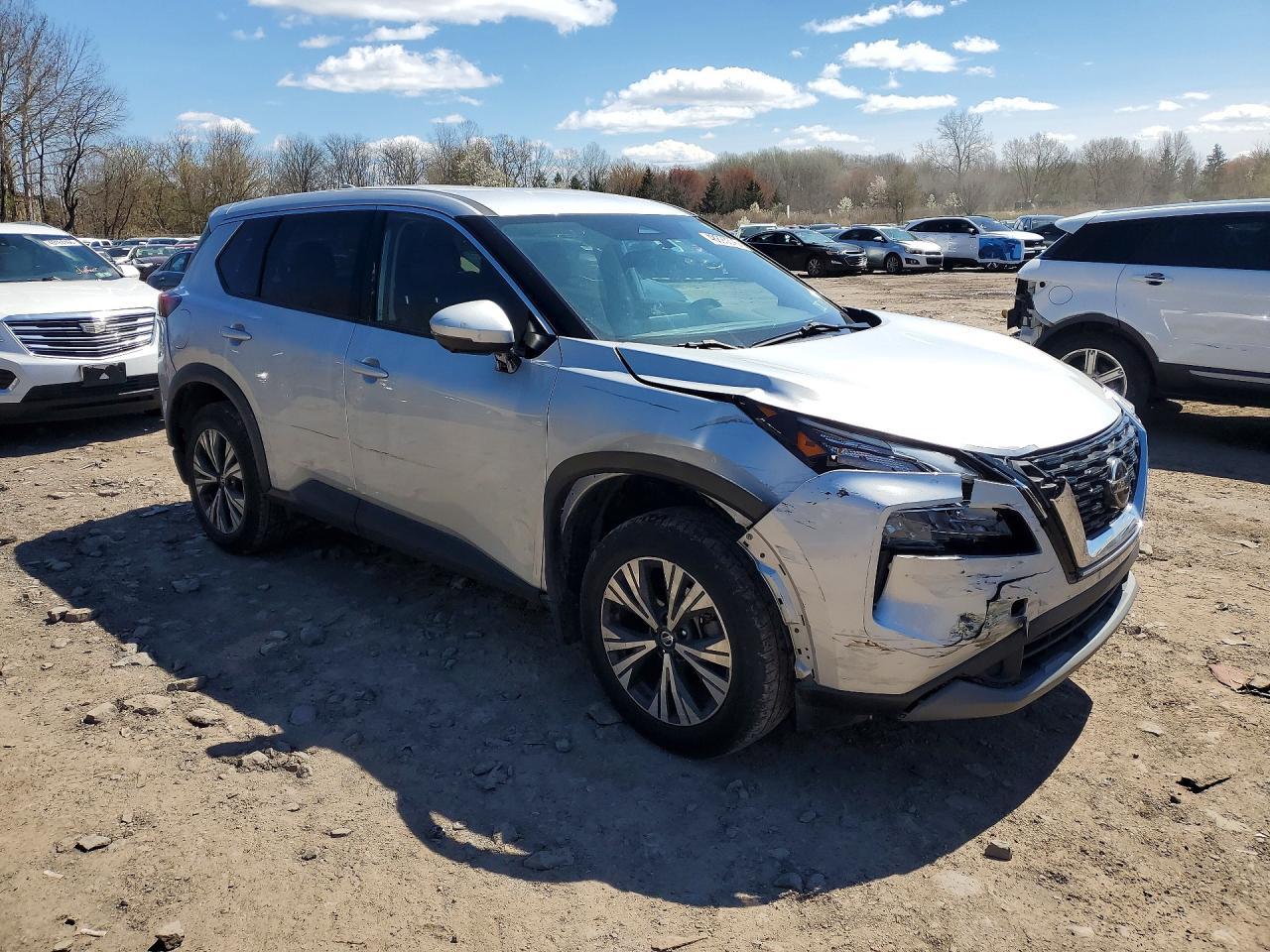 2021 Nissan Rogue Sv - Image 4