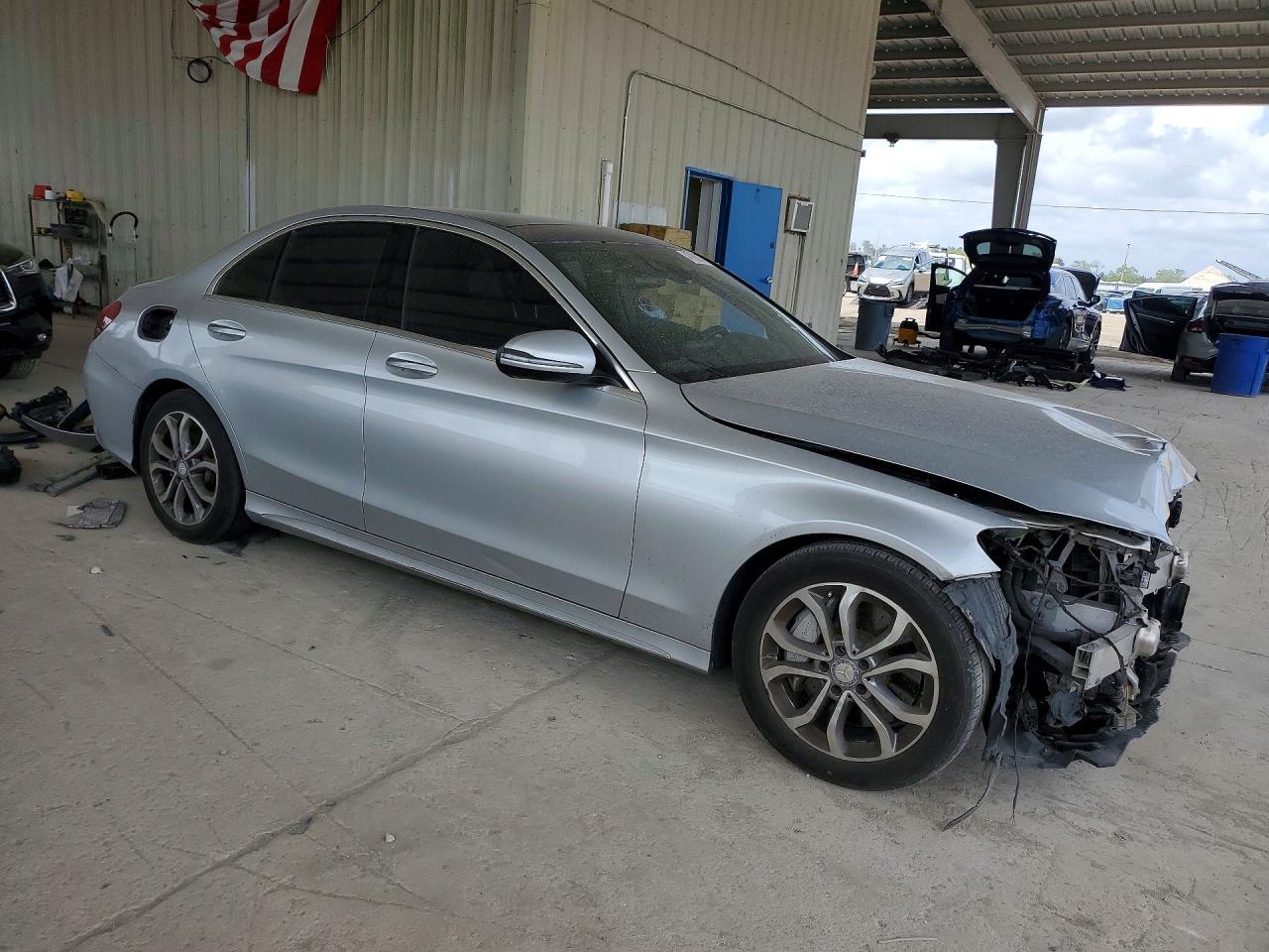 2017 Mercedes-Benz C 300 - Image 4