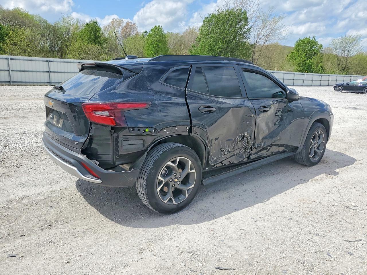 2024 Chevrolet Trax 1Lt - Image 3