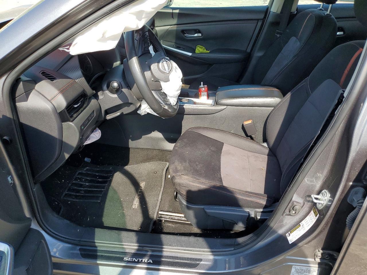 2024 Nissan Sentra Sr - Image 7