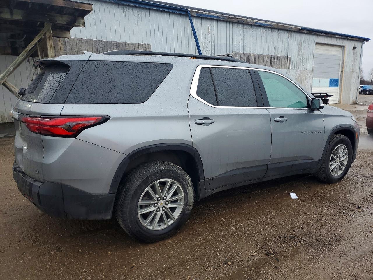 2023 Chevrolet Traverse Lt - Фото 3