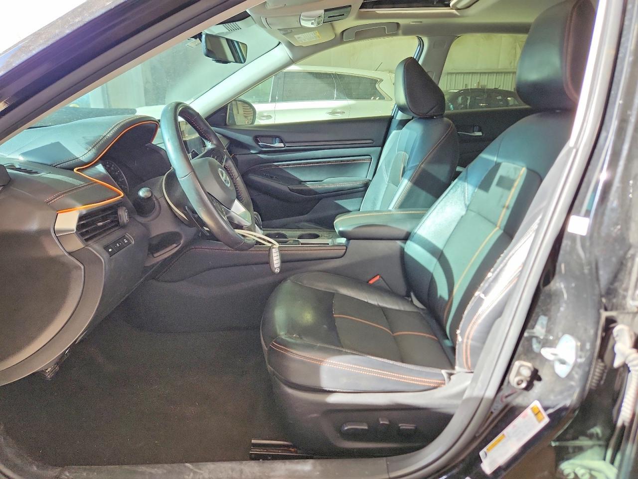 2022 Nissan Altima Sr - Image 7