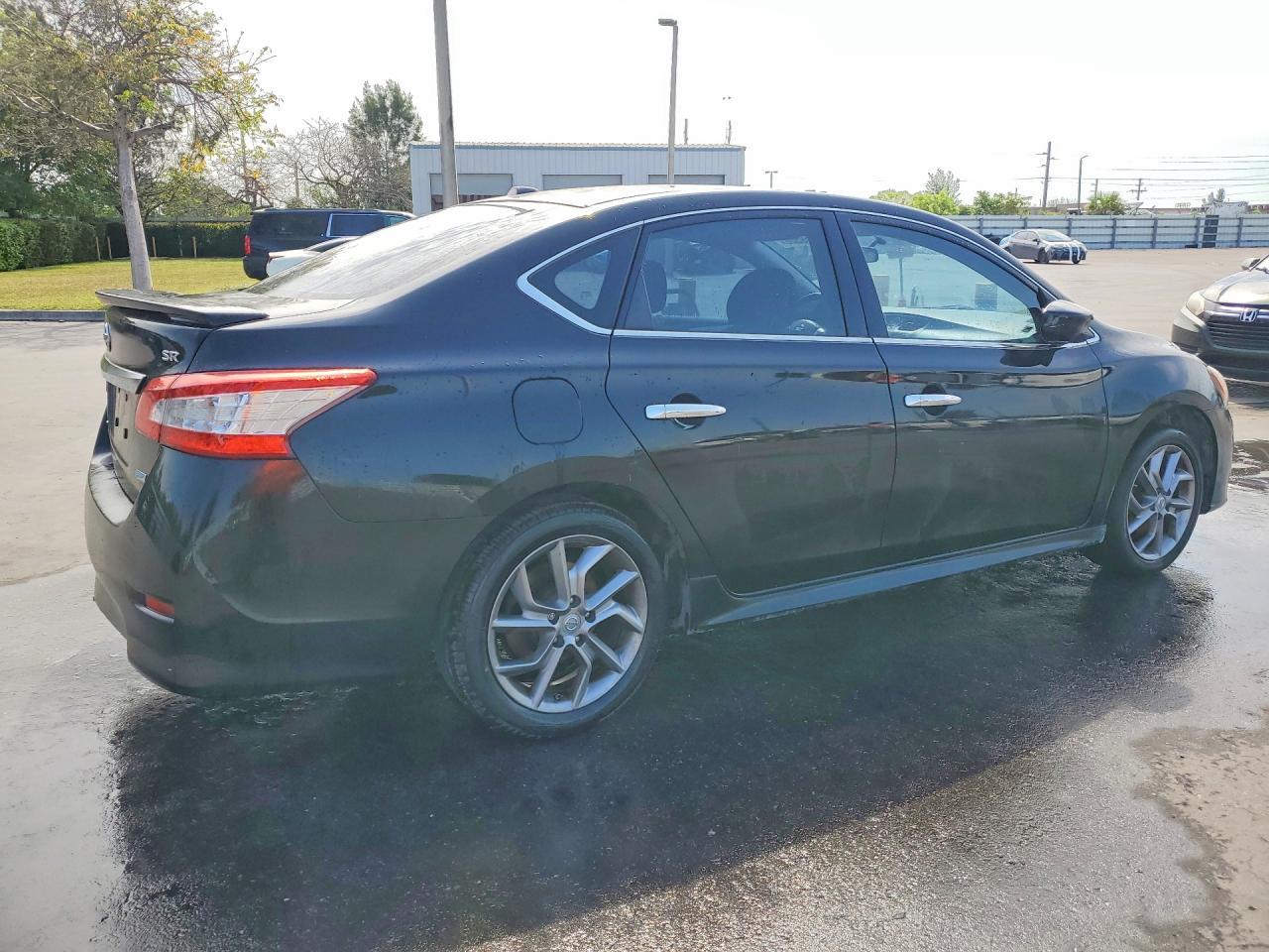 2014 Nissan Sentra Sr - Фото 3