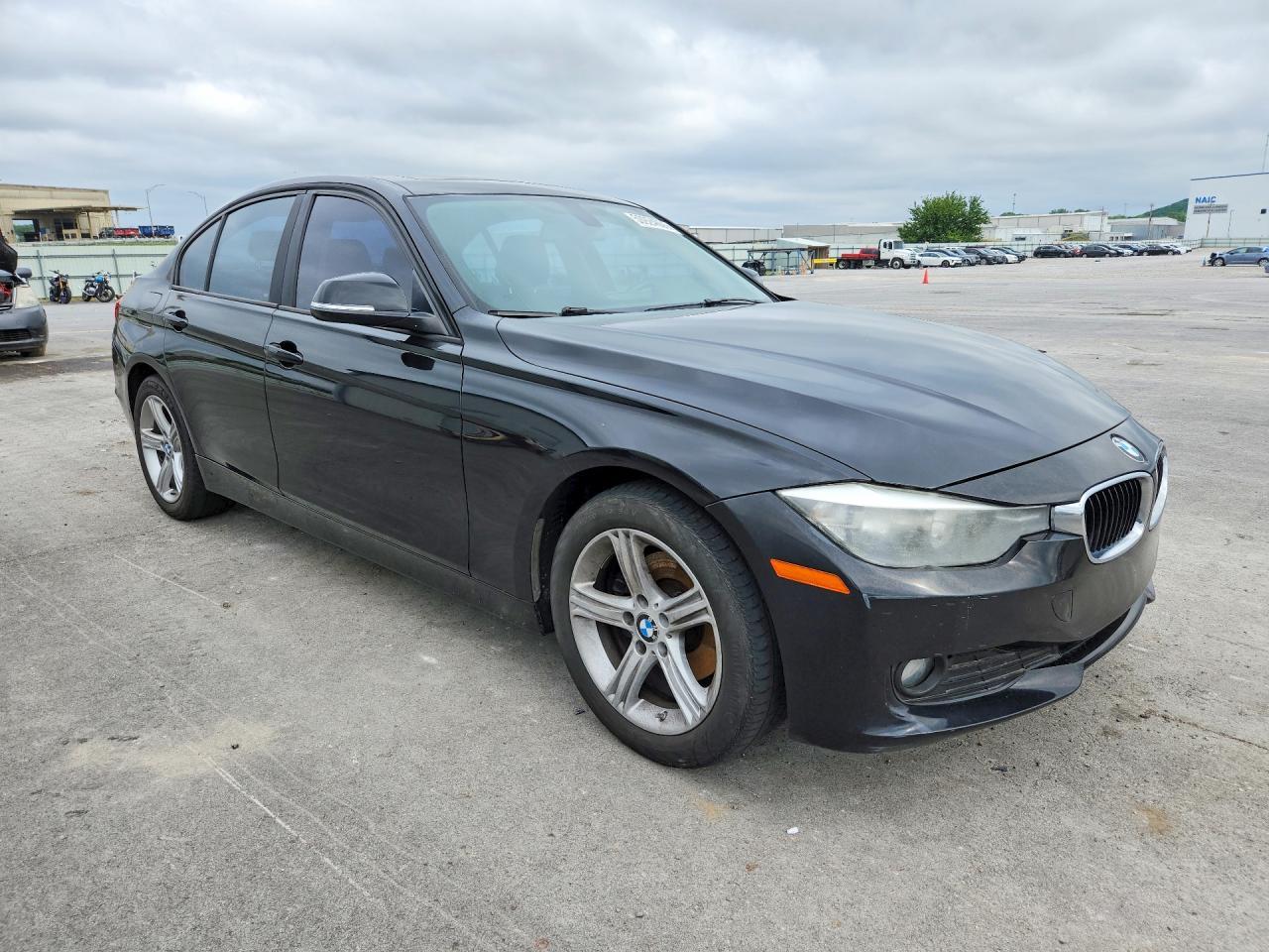 2014 BMW 320 I xDrive - Фото 4
