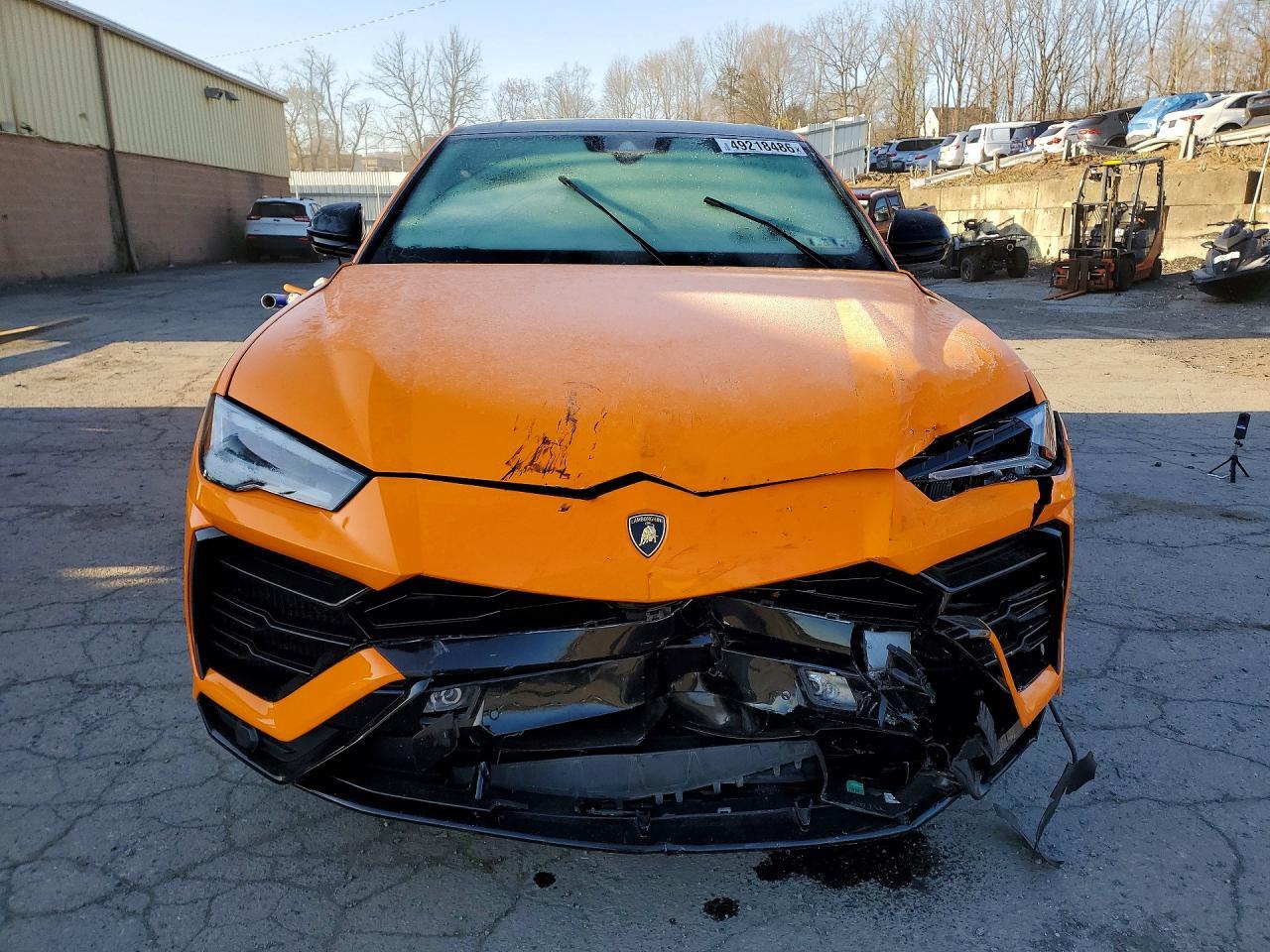 2019 Lamborghini Urus - Фото 5
