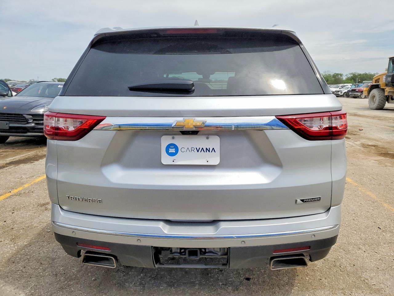 2018 Chevrolet Traverse Premier - Image 6