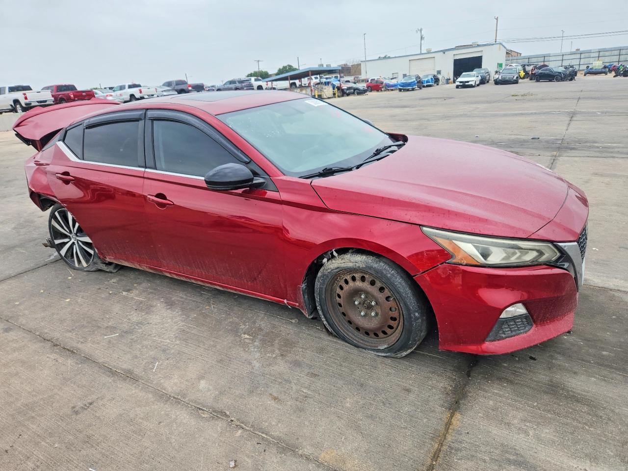 2019 Nissan Altima Sr - Image 4
