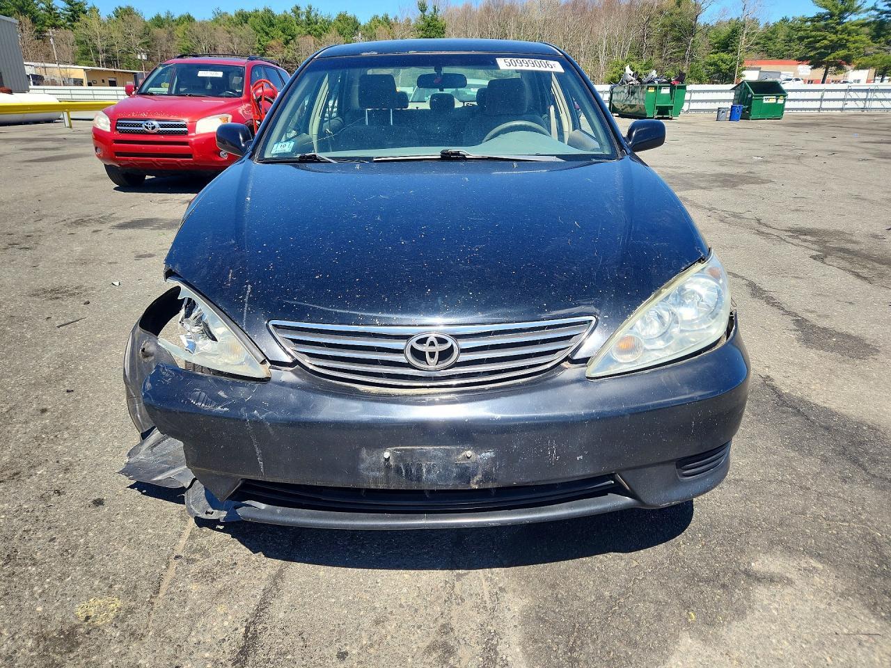 2005 Toyota Camry Le - Image 5