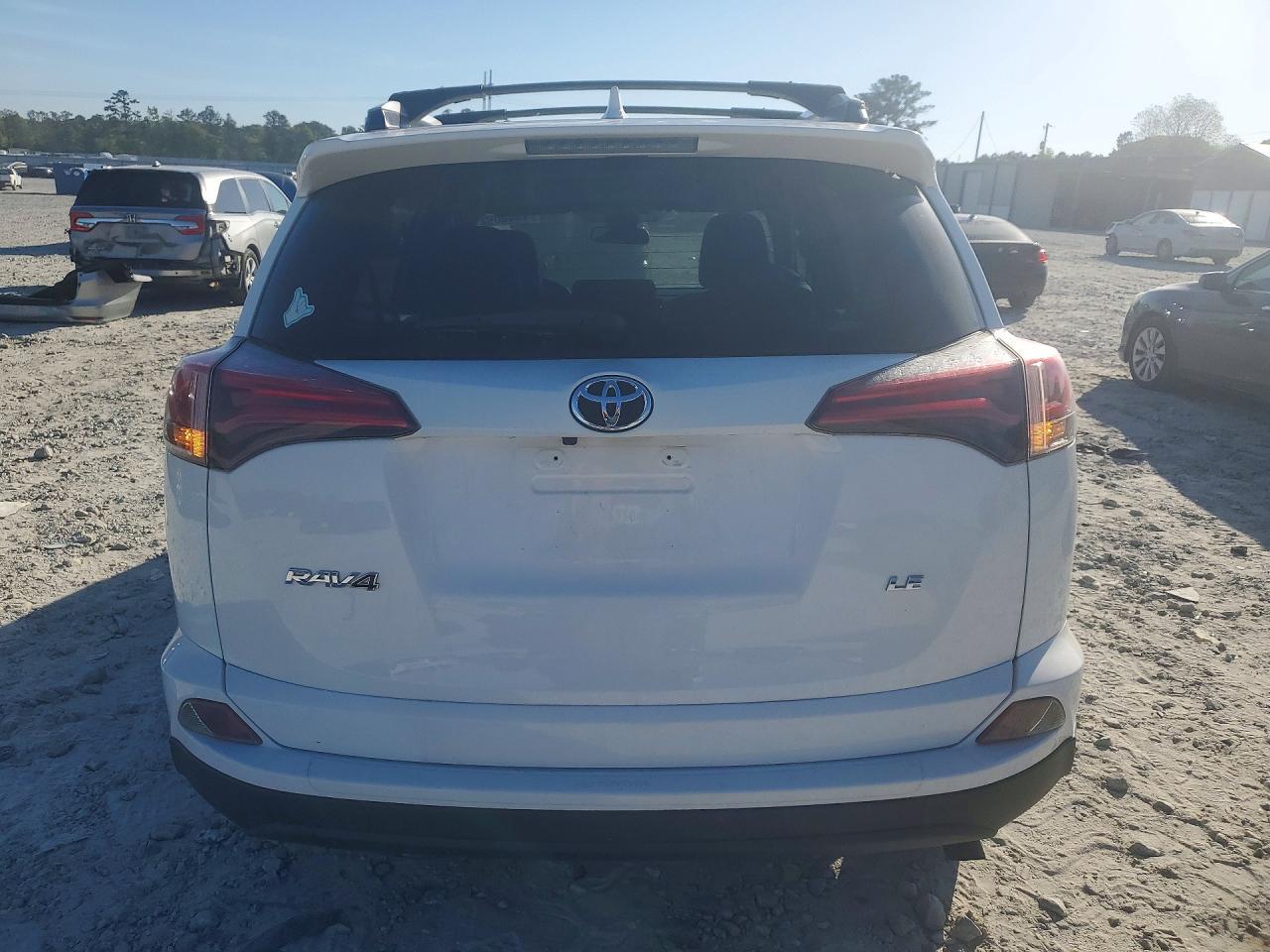 2018 Toyota Rav4 Le - Фото 6