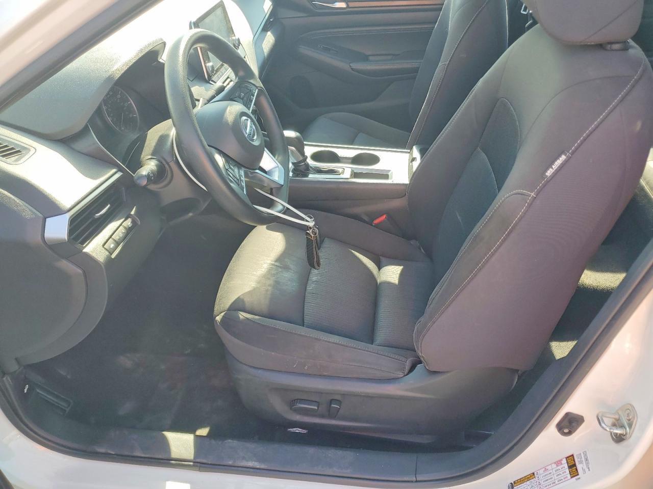 2020 Nissan Altima S - Фото 7