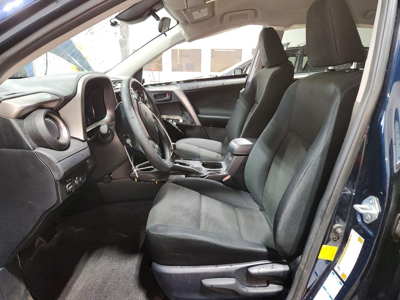 2017 Toyota Rav4 Le - Image 7