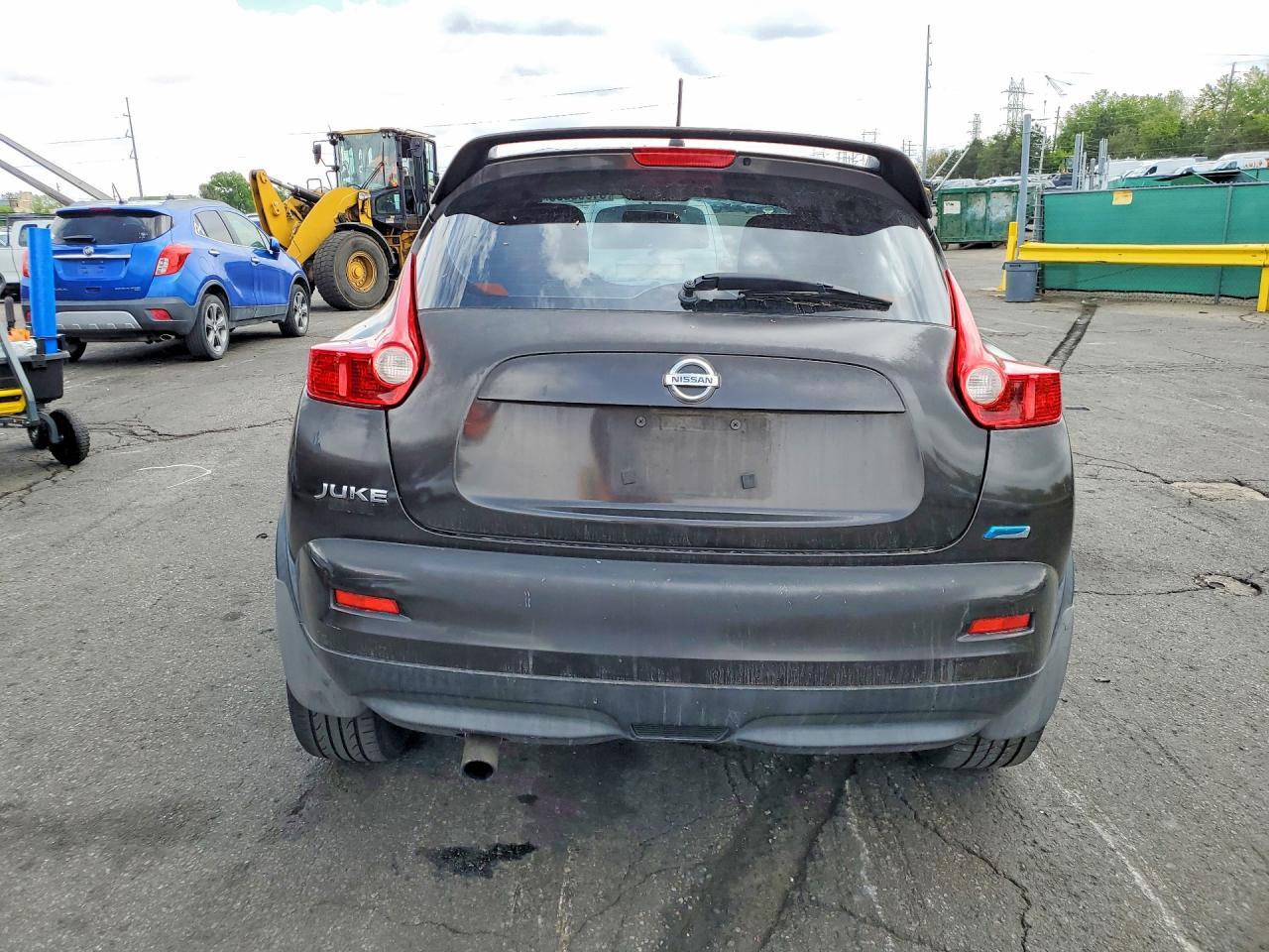 2013 Nissan Juke S - Image 6