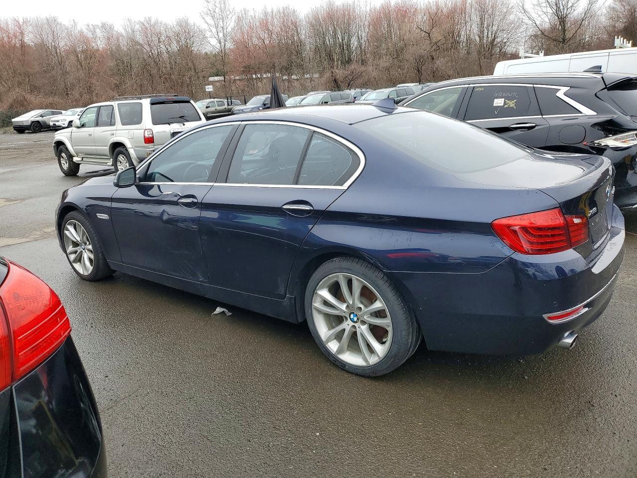 2014 BMW 535 Xi - Фото 2