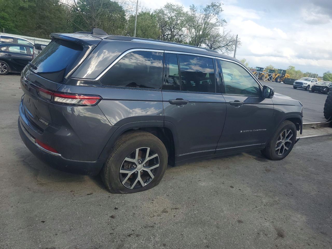 2023 Jeep Grand Cherokee Limited - Фото 3