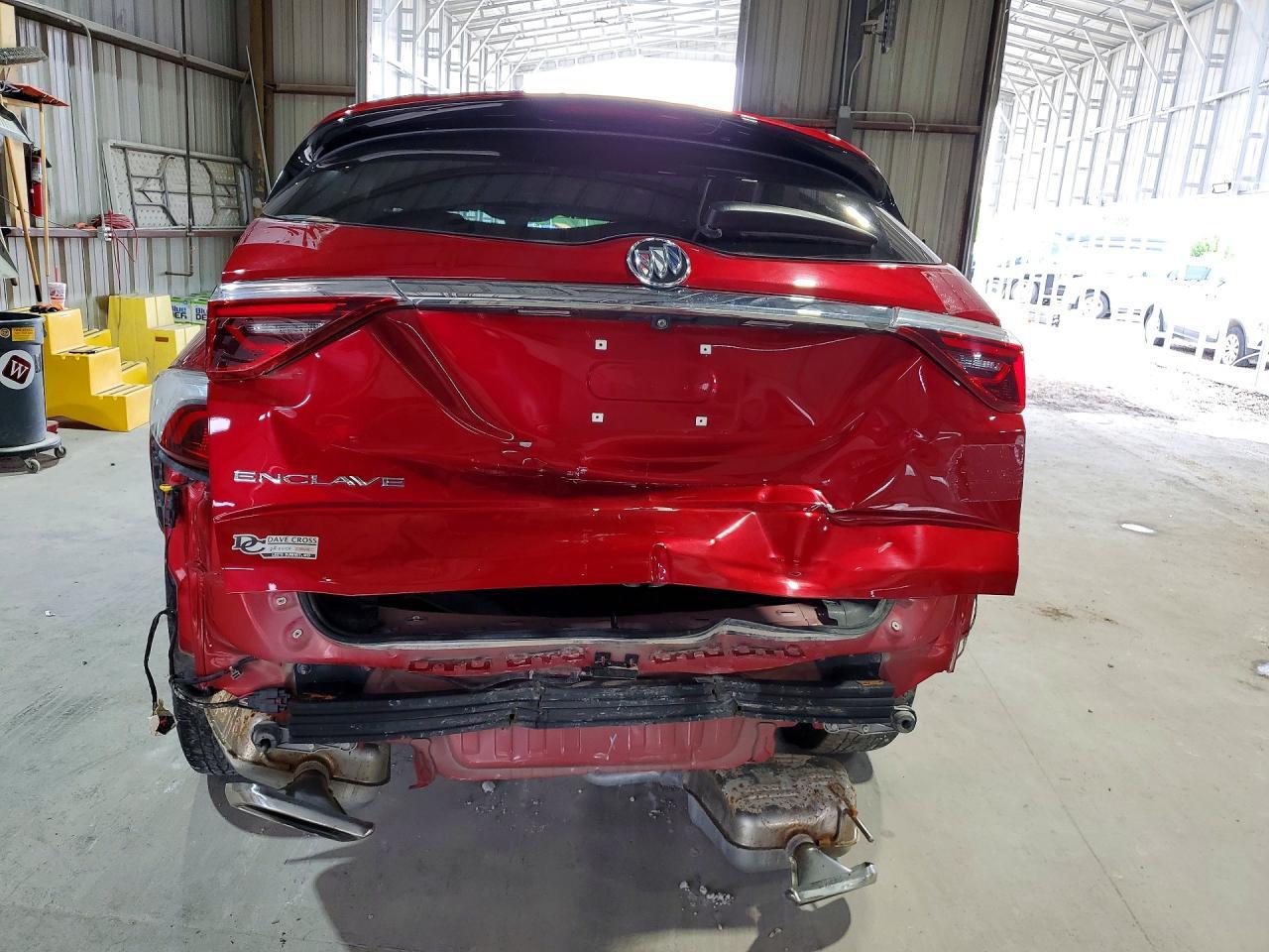 2022 Buick Enclave Essence - Image 6