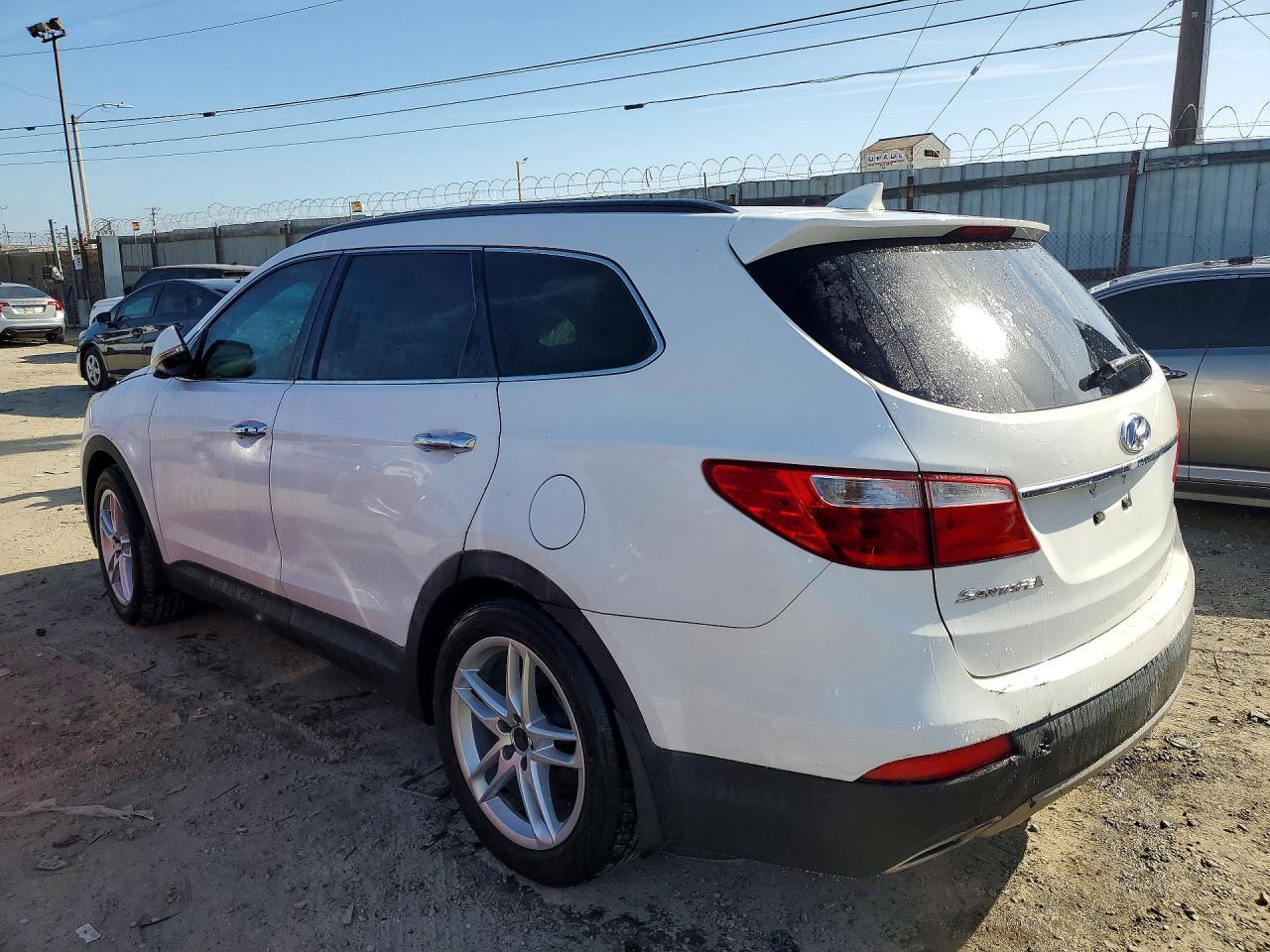 2015 Hyundai Santa Fe Gls - Фото 2