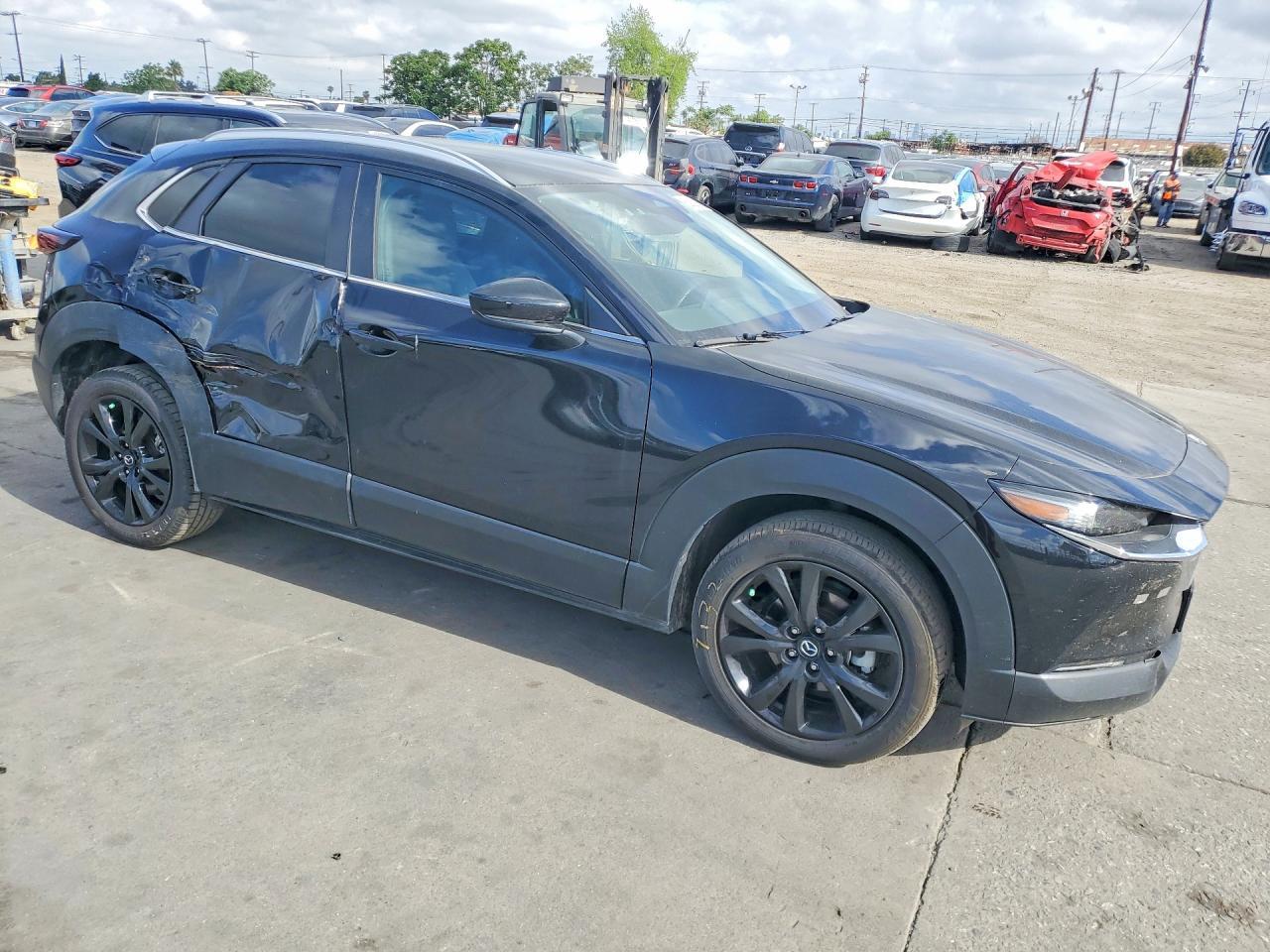 2024 Mazda Cx-30 Select - Image 4