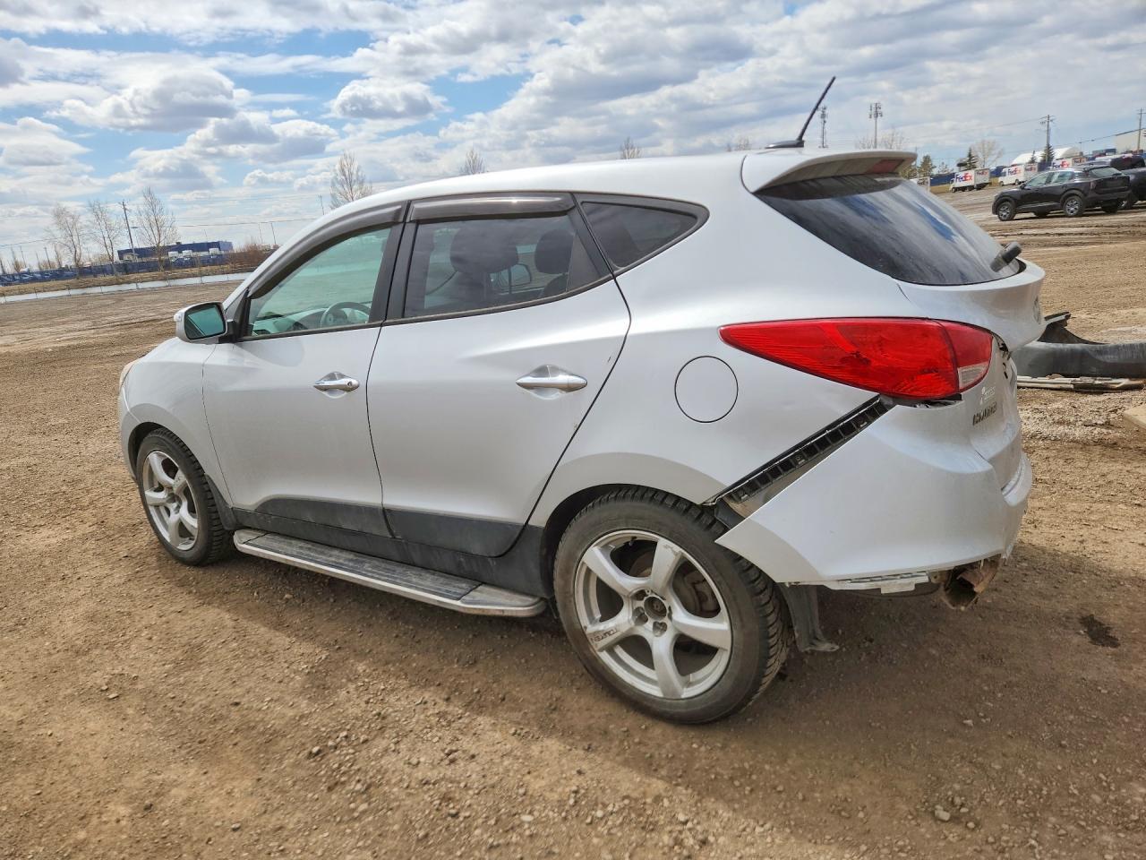 2011 Hyundai Tucson Gls - Image 2