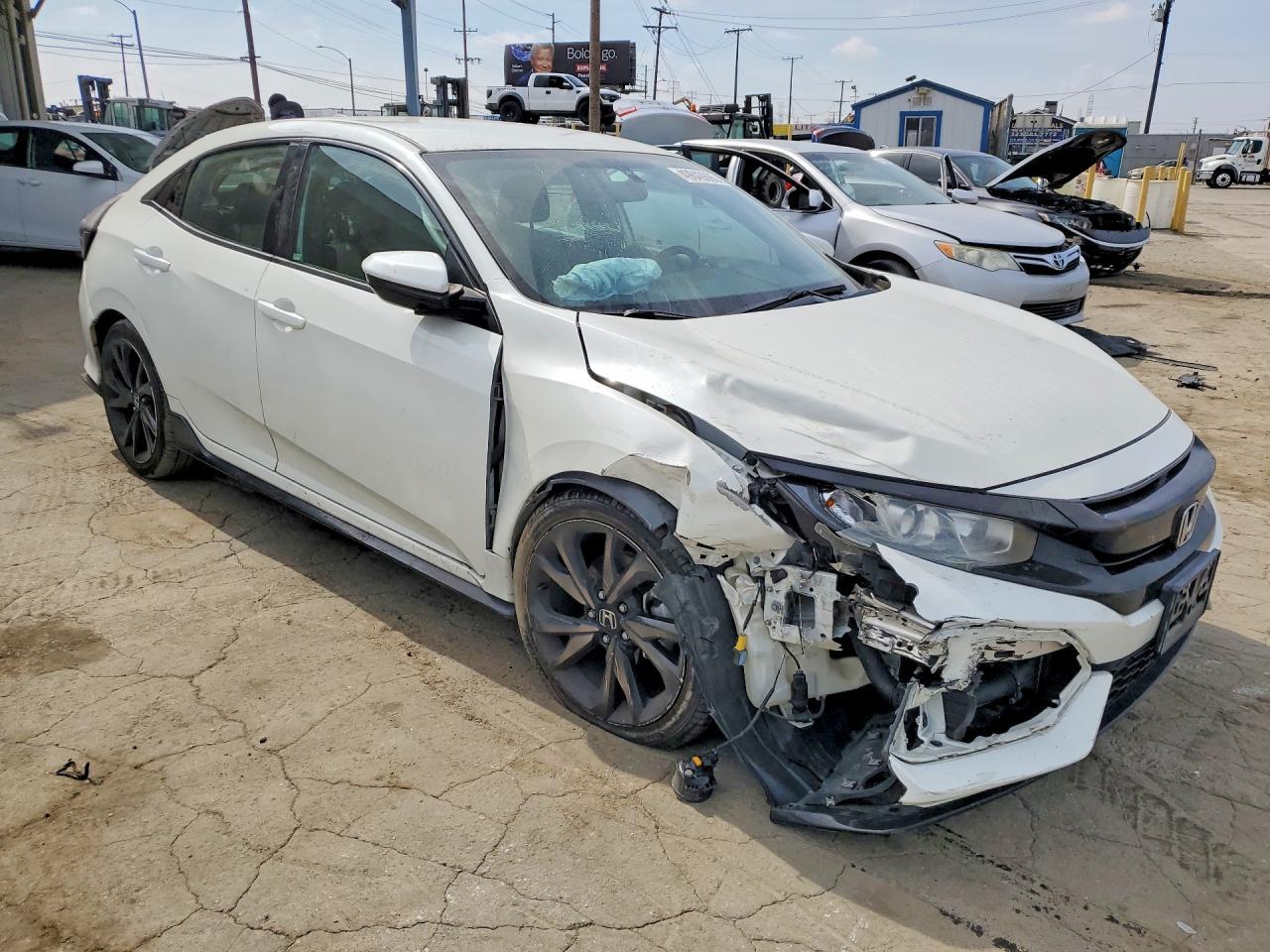 2018 Honda Civic Sport - Image 4