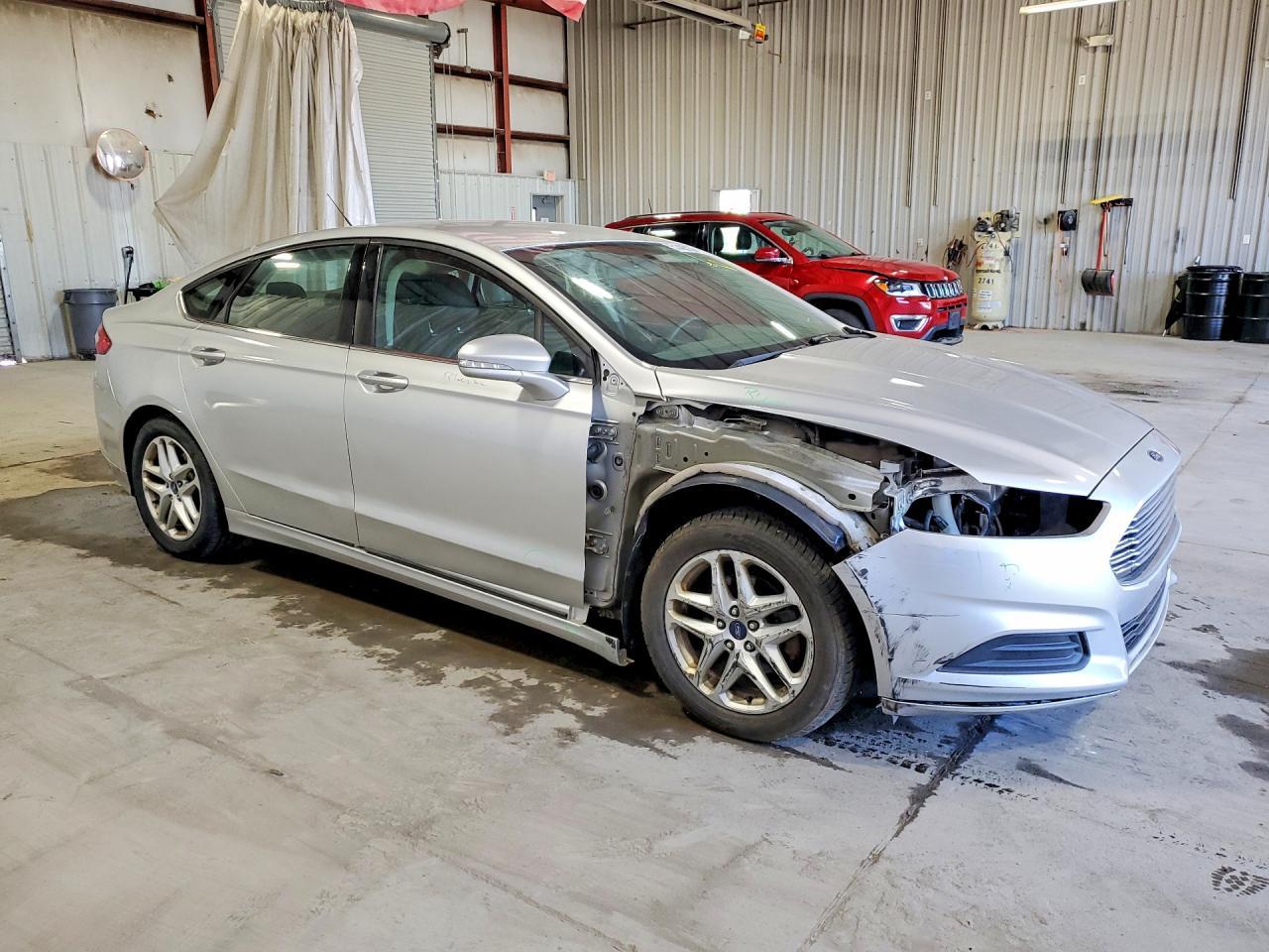 2014 Ford Fusion Se - Фото 4